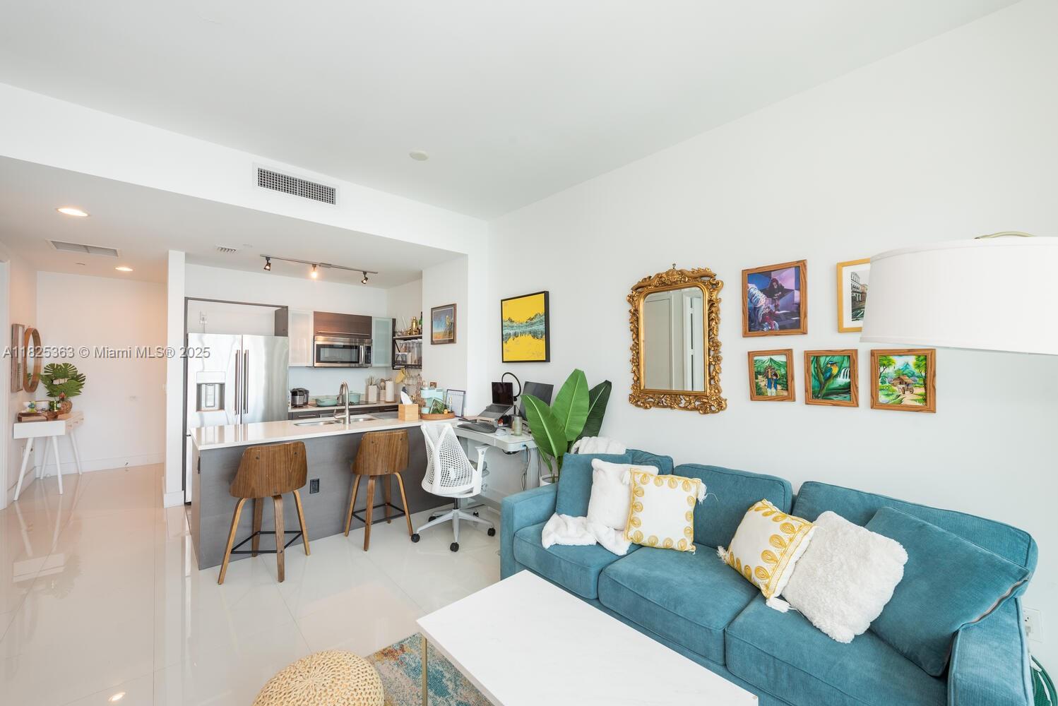 55 SE 6th St # 4308