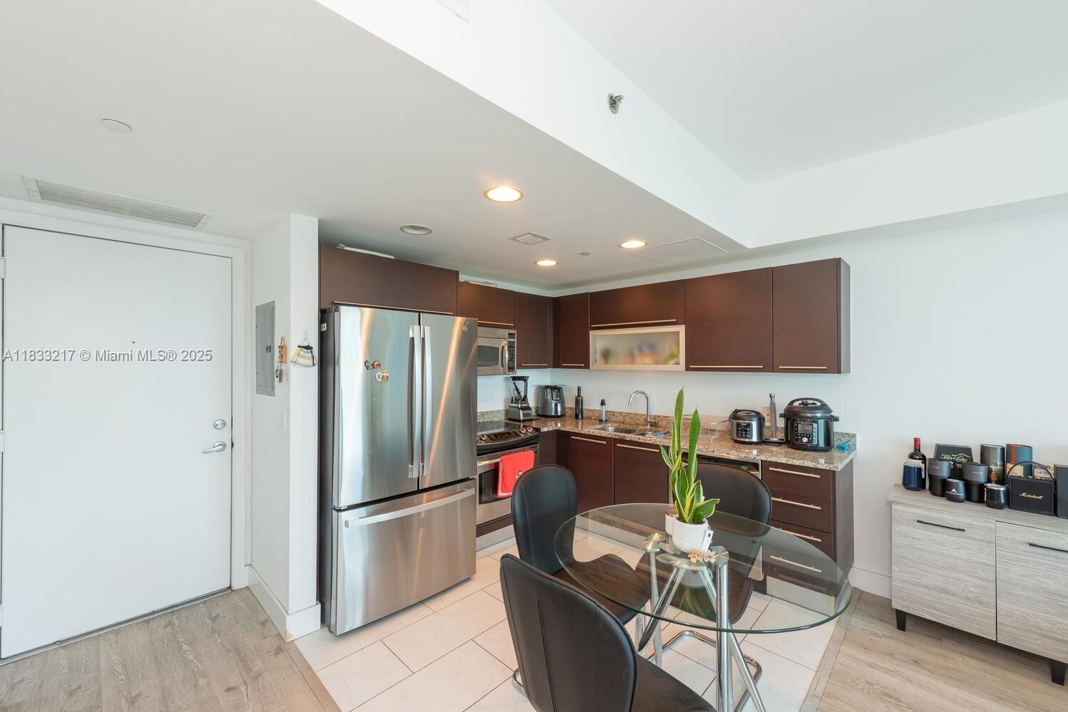 950 Brickell Bay Dr # 3409