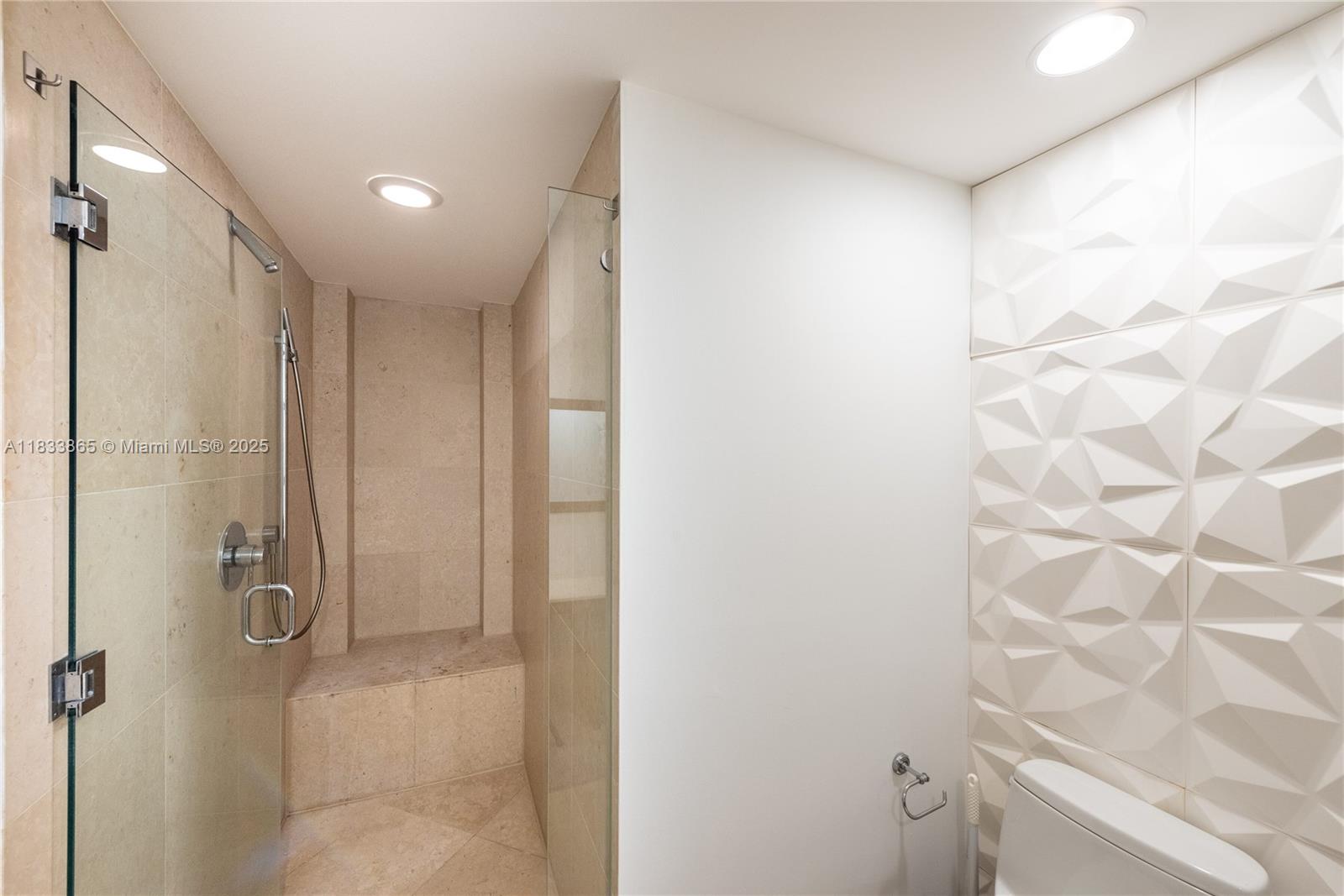 465 Brickell Ave # 4304