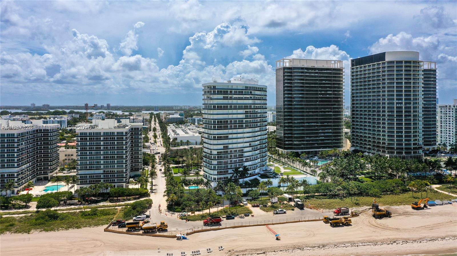 9601 Collins Ave # 505