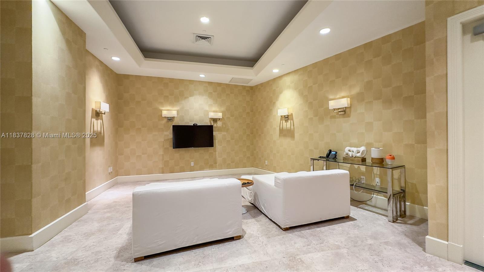 9601 Collins Ave # 505