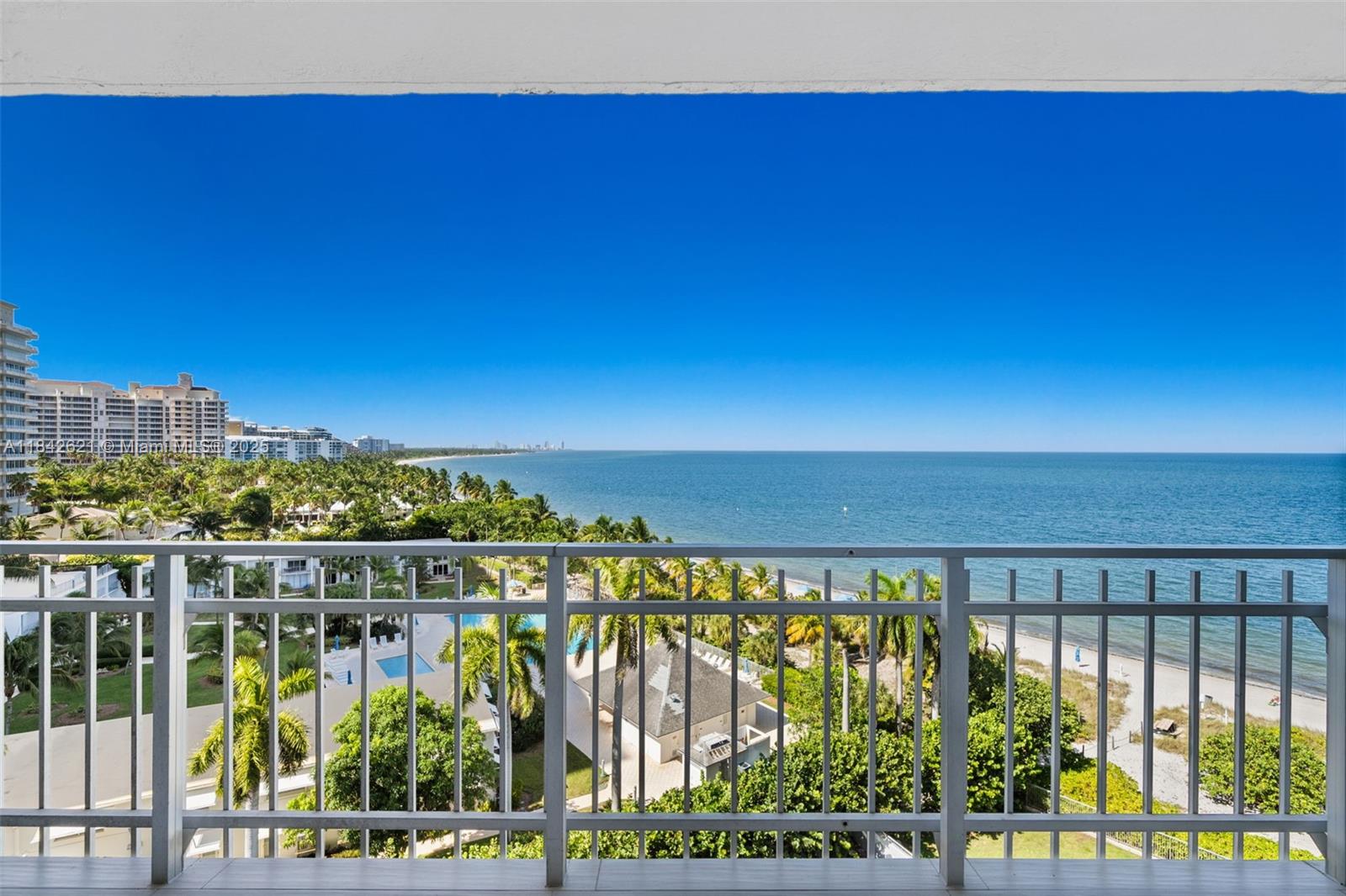 600 Grapetree Dr Unit: 9CN