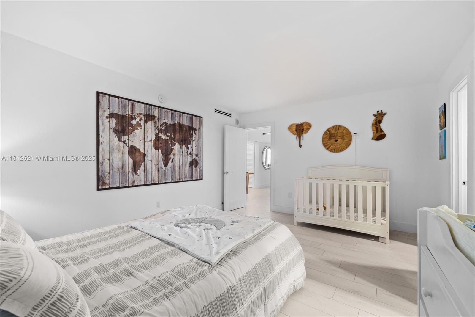 600 Grapetree Dr Unit: 9CN