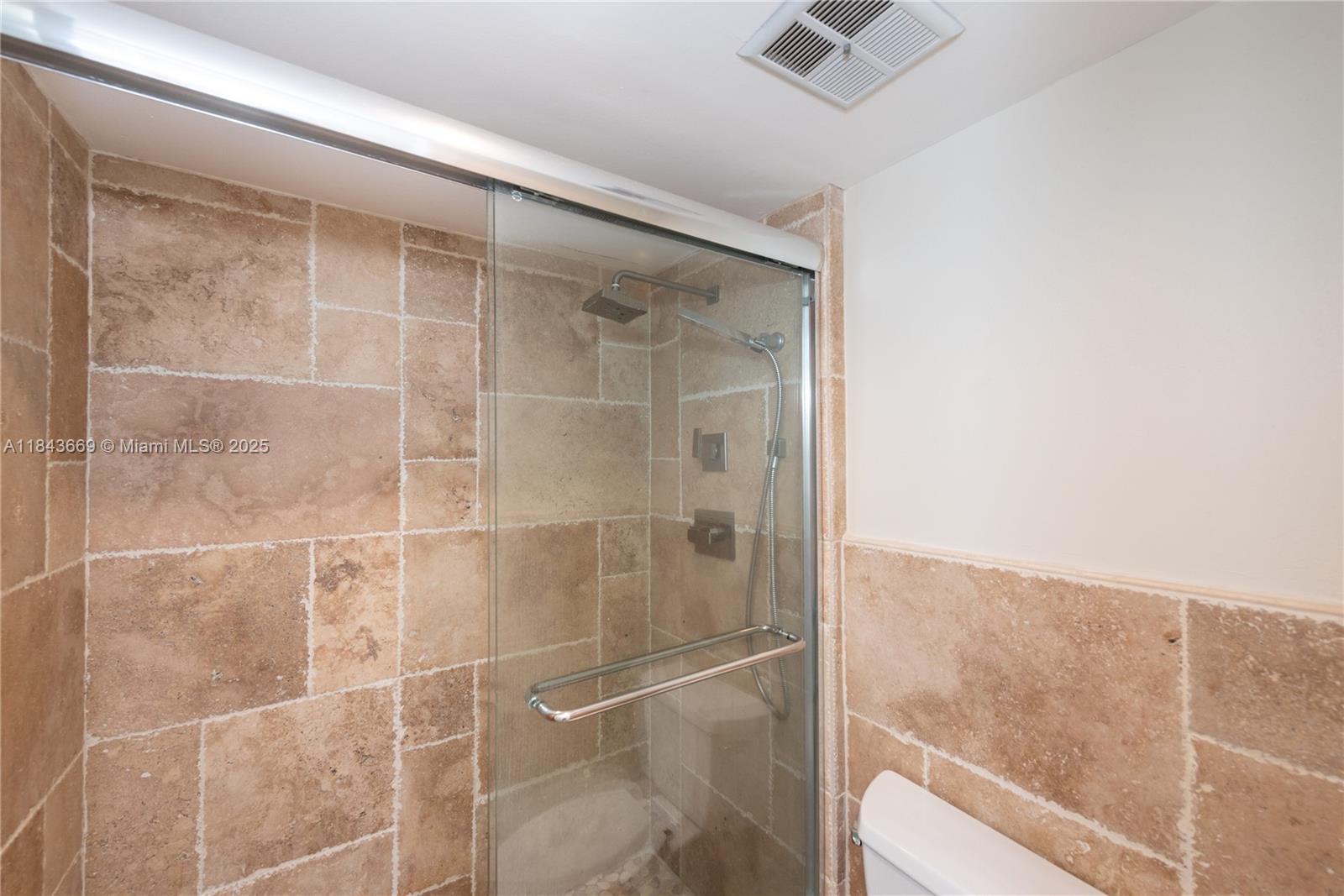 575 Crandon Blvd # 604