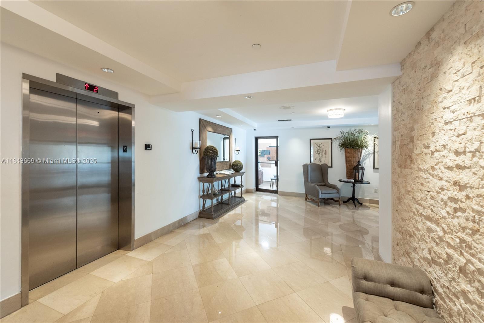575 Crandon Blvd # 604