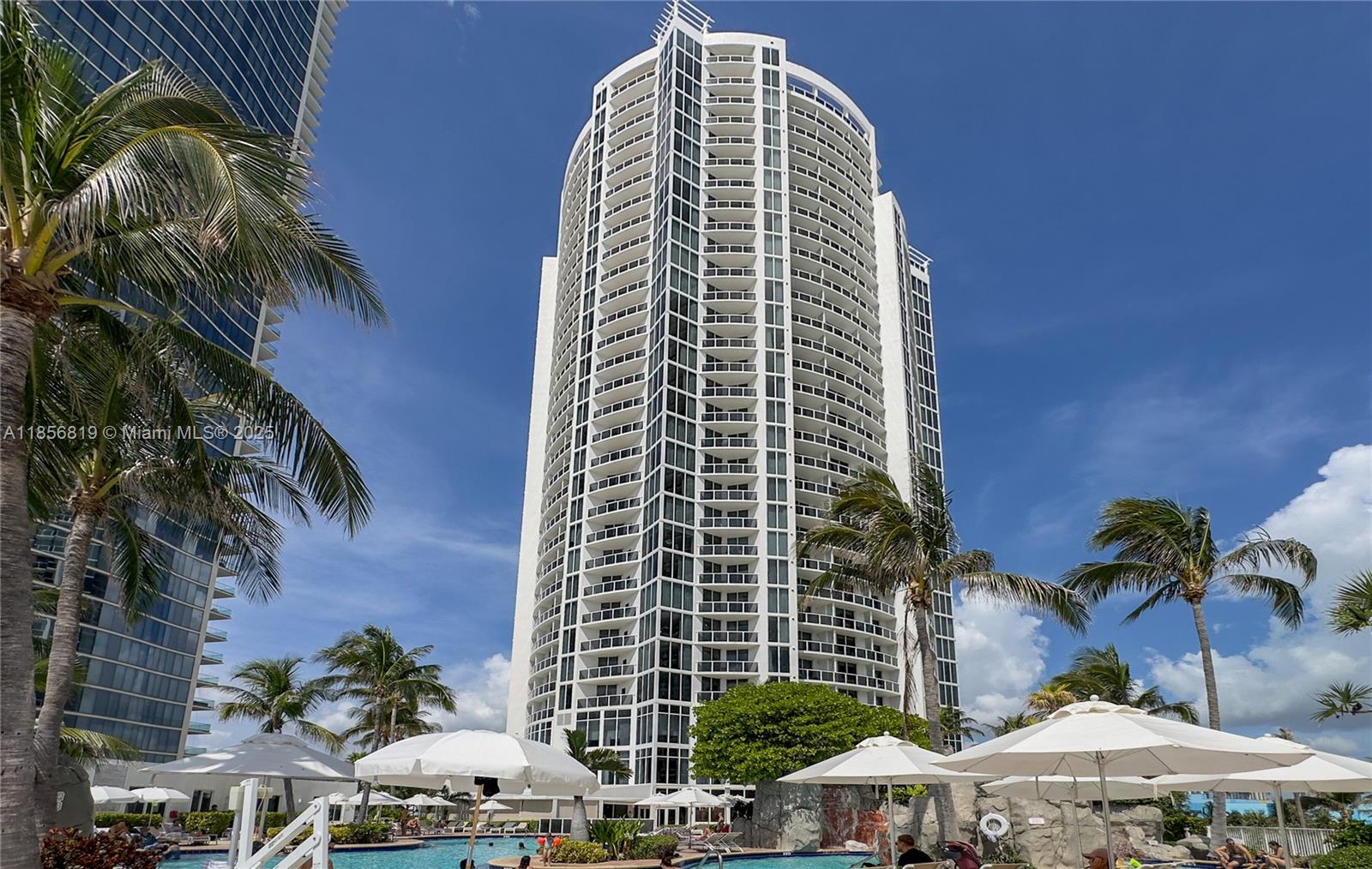 18001 Collins Ave # 1215 Unit: 1214- 1215
