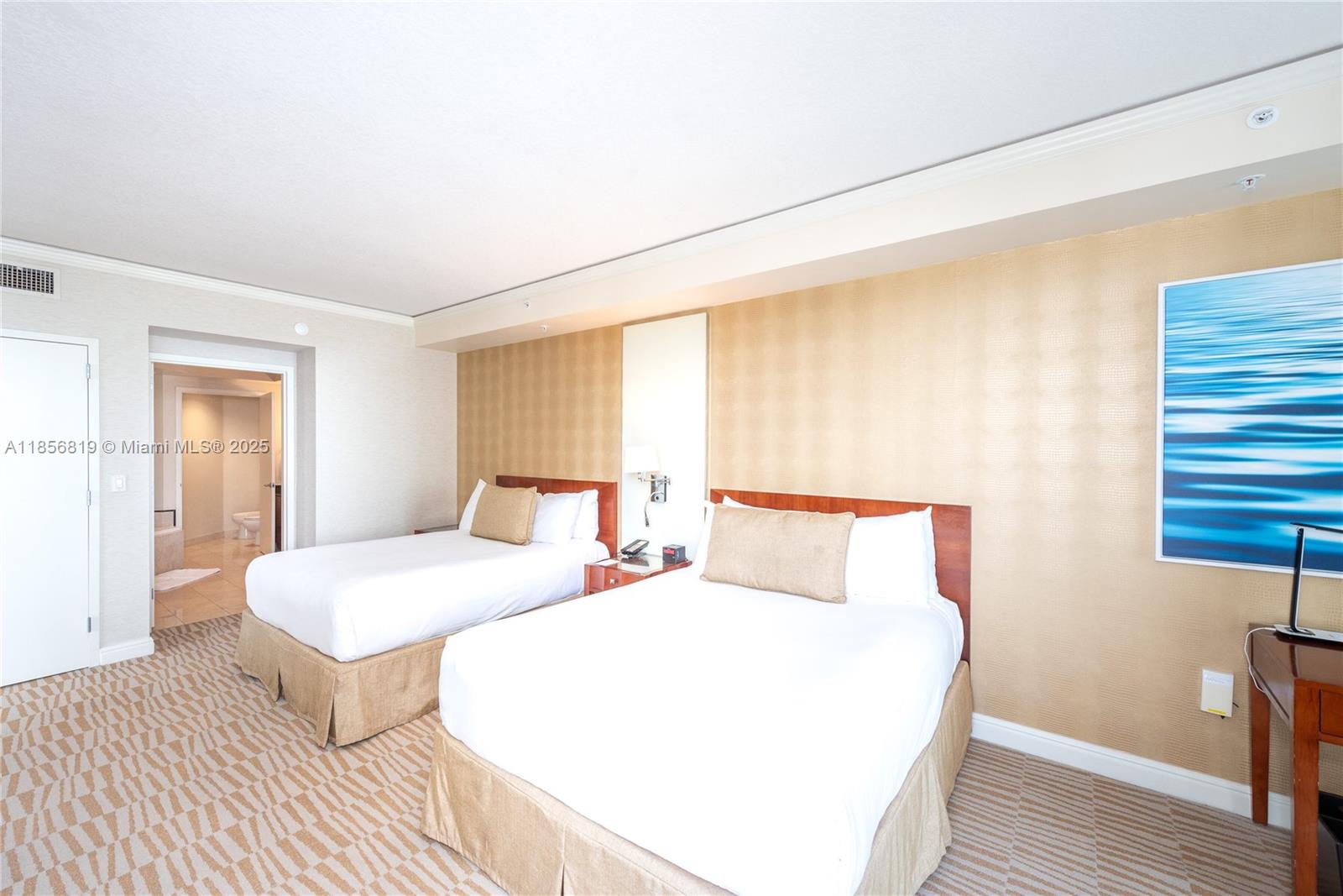 18001 Collins Ave # 1215 Unit: 1214- 1215