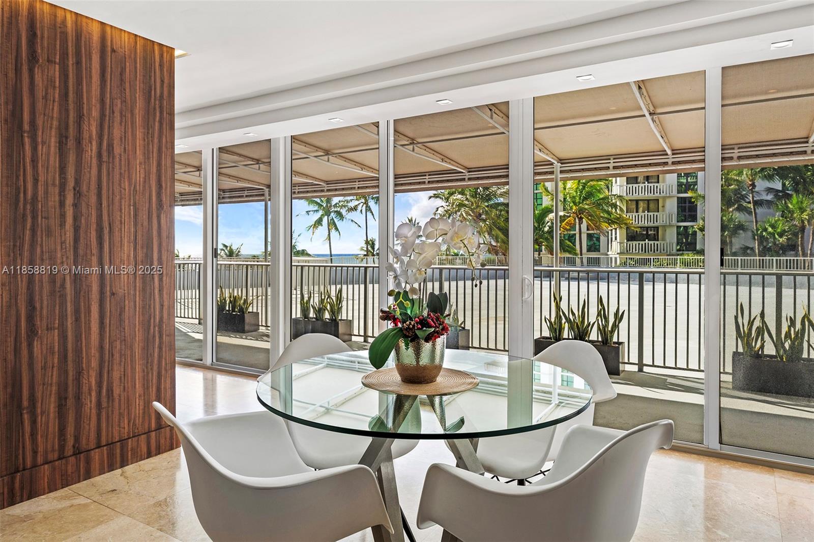 600 Grapetree Dr Unit: 3BS