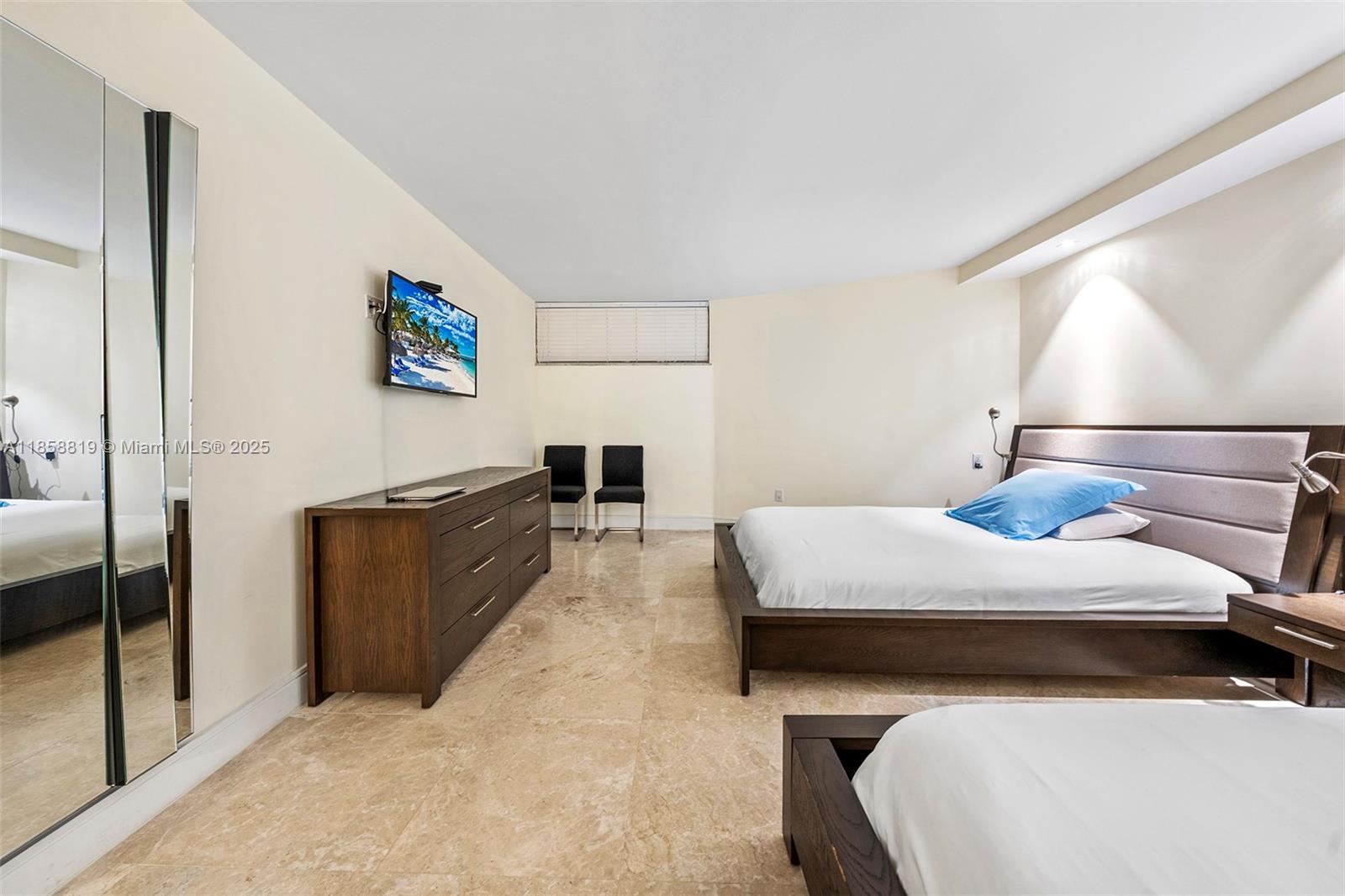 600 Grapetree Dr Unit: 3BS