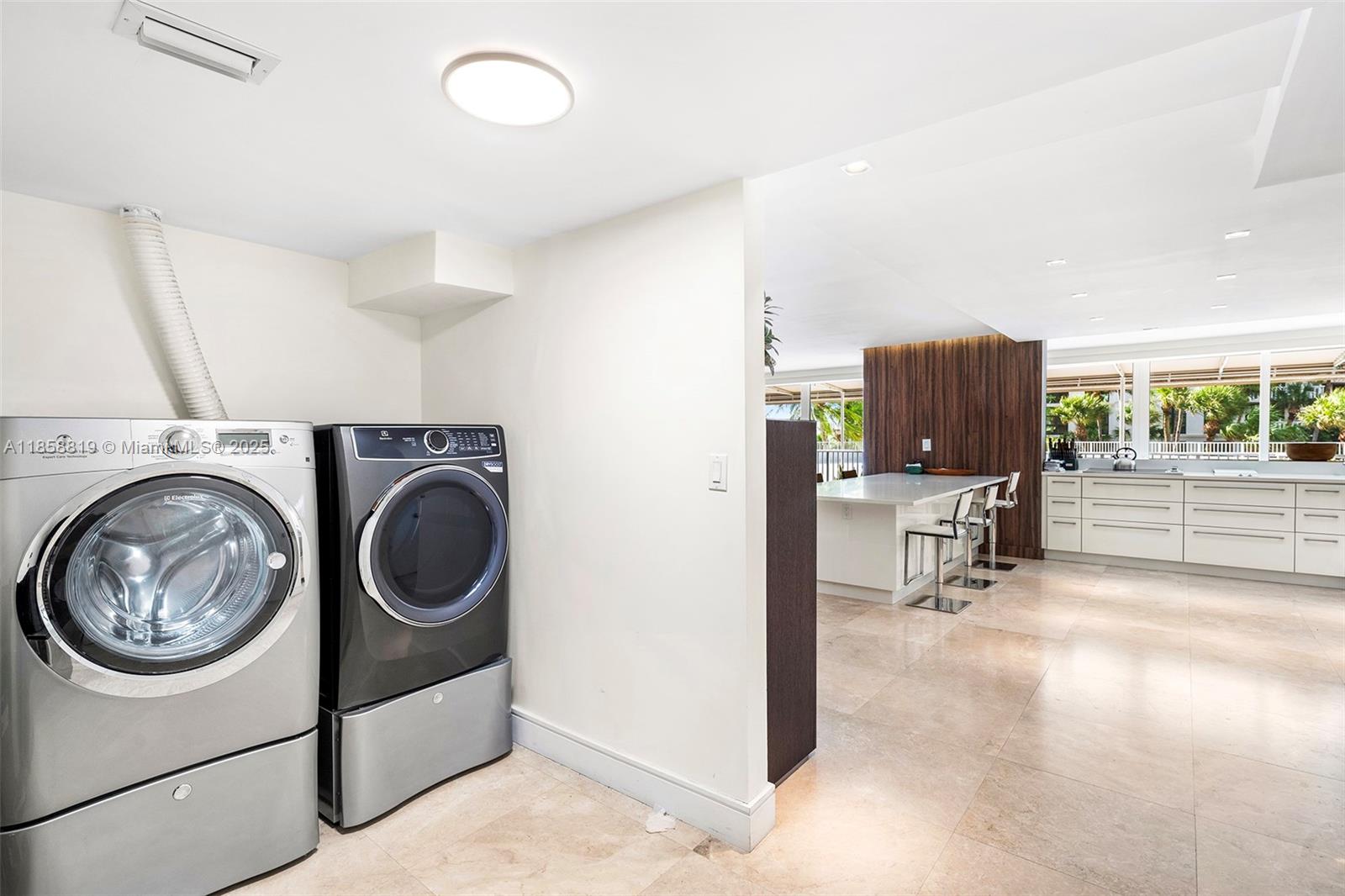 600 Grapetree Dr Unit: 3BS