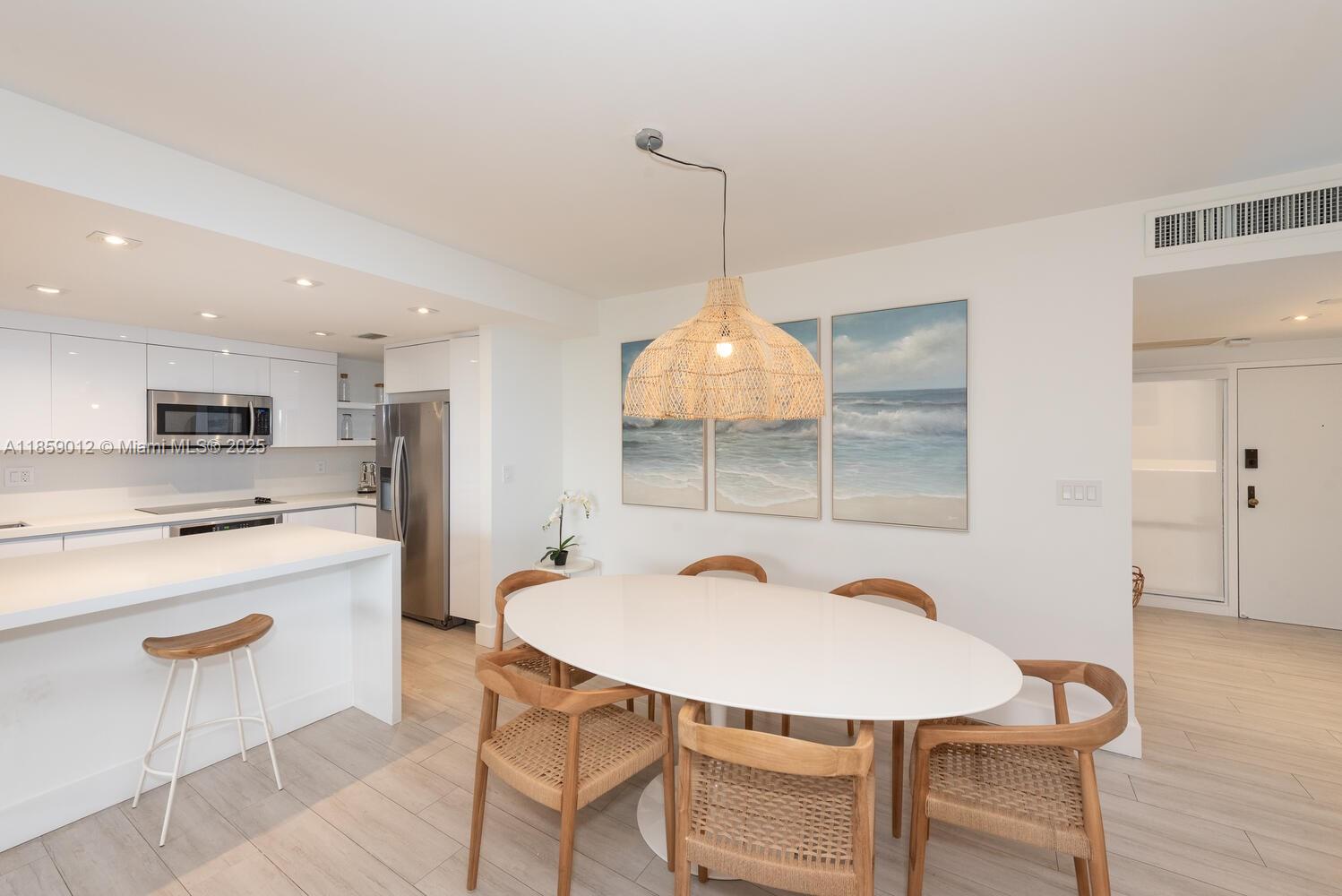 181 Crandon Blvd # 306