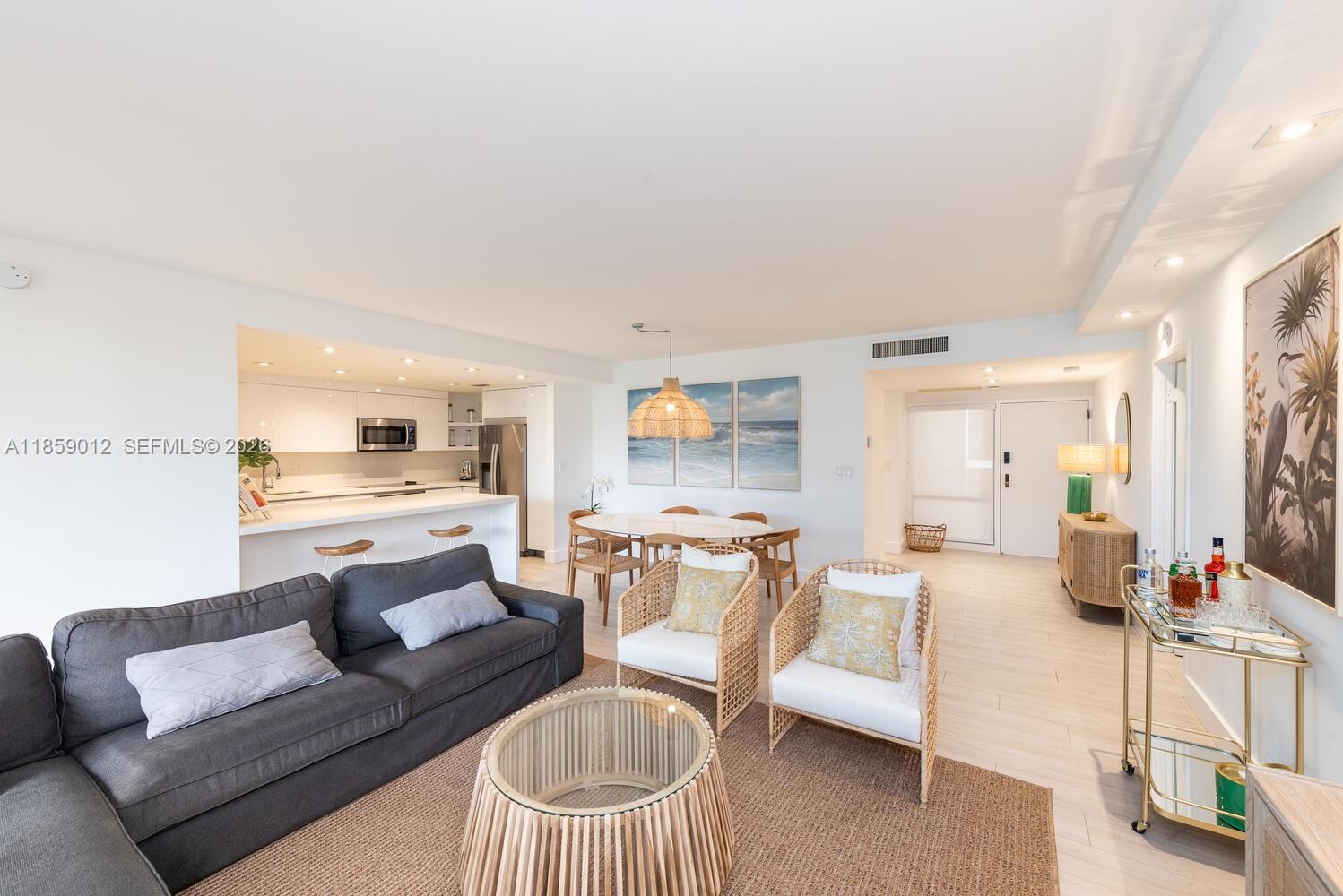 181 Crandon Blvd # 306