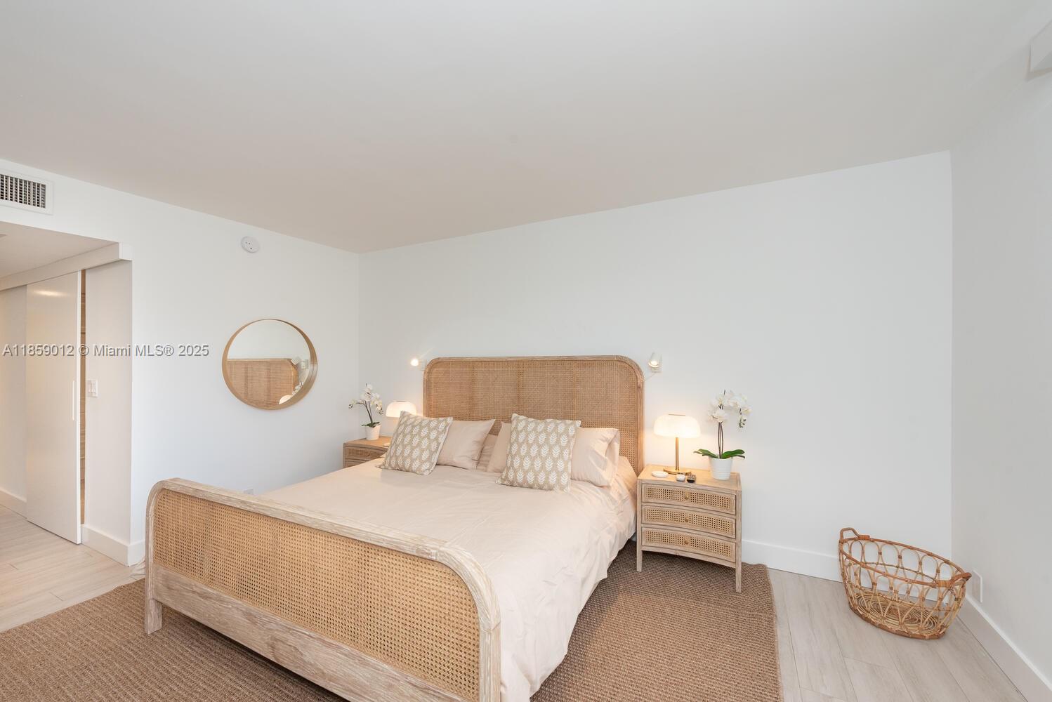 181 Crandon Blvd # 306