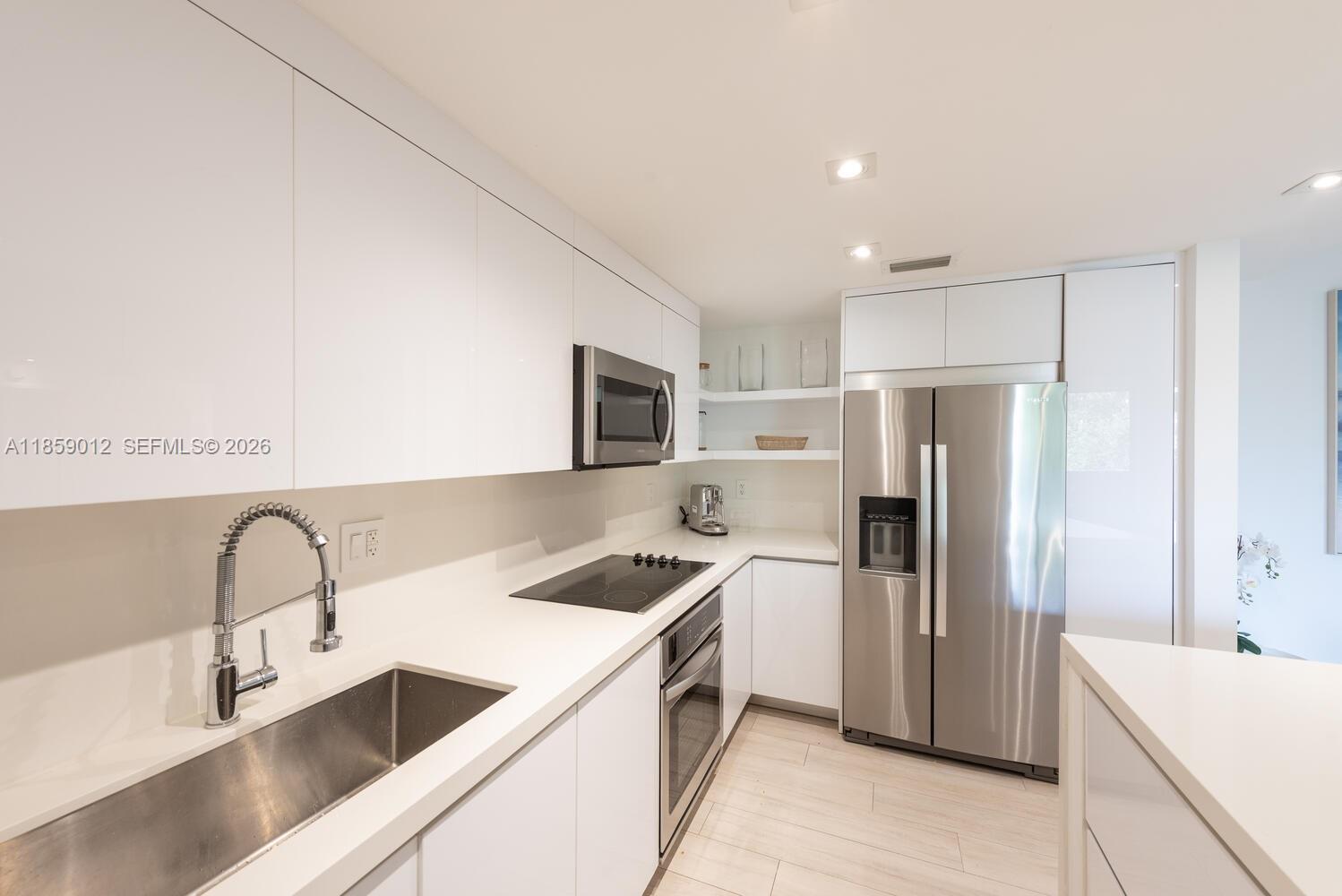 181 Crandon Blvd # 306