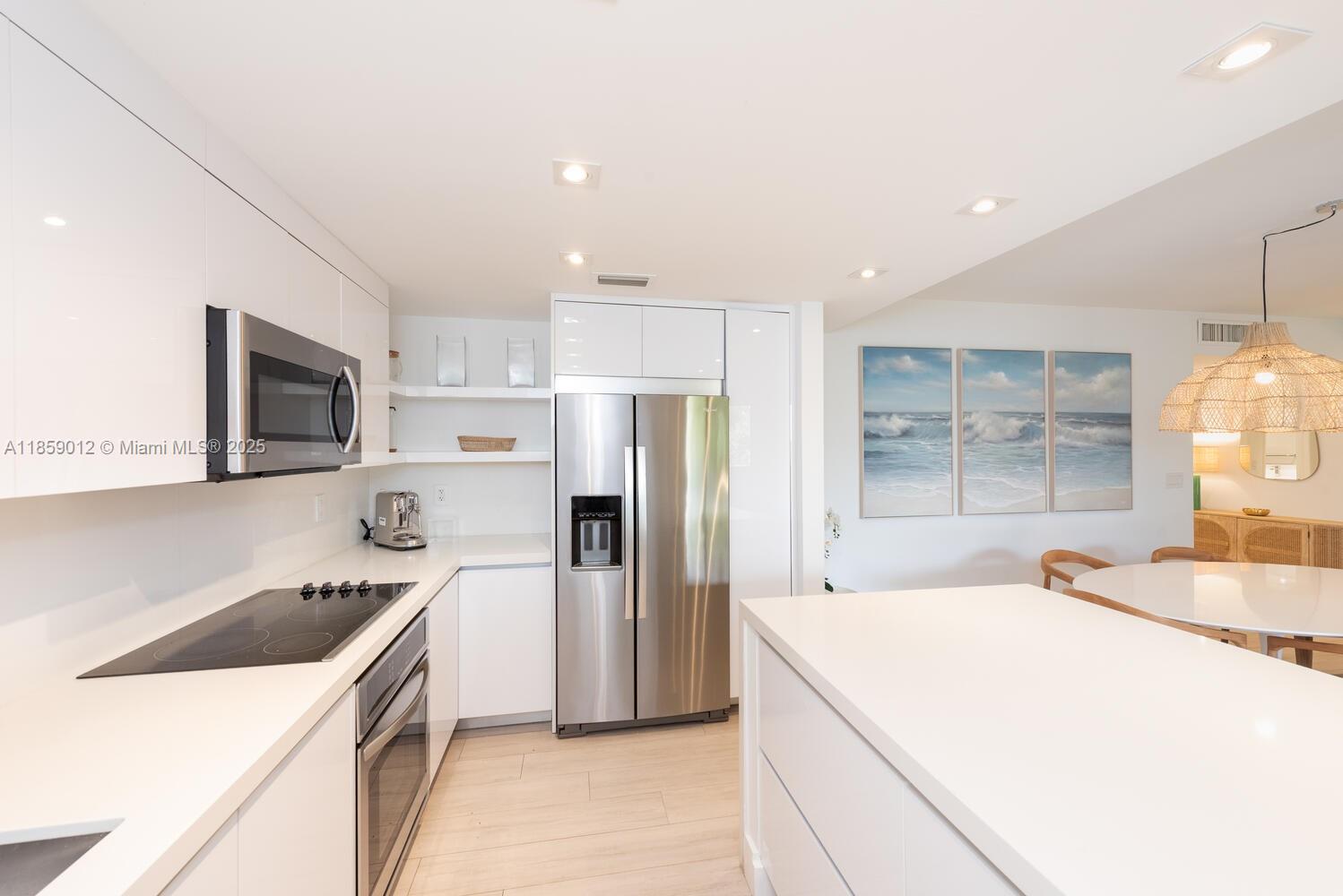 181 Crandon Blvd # 306