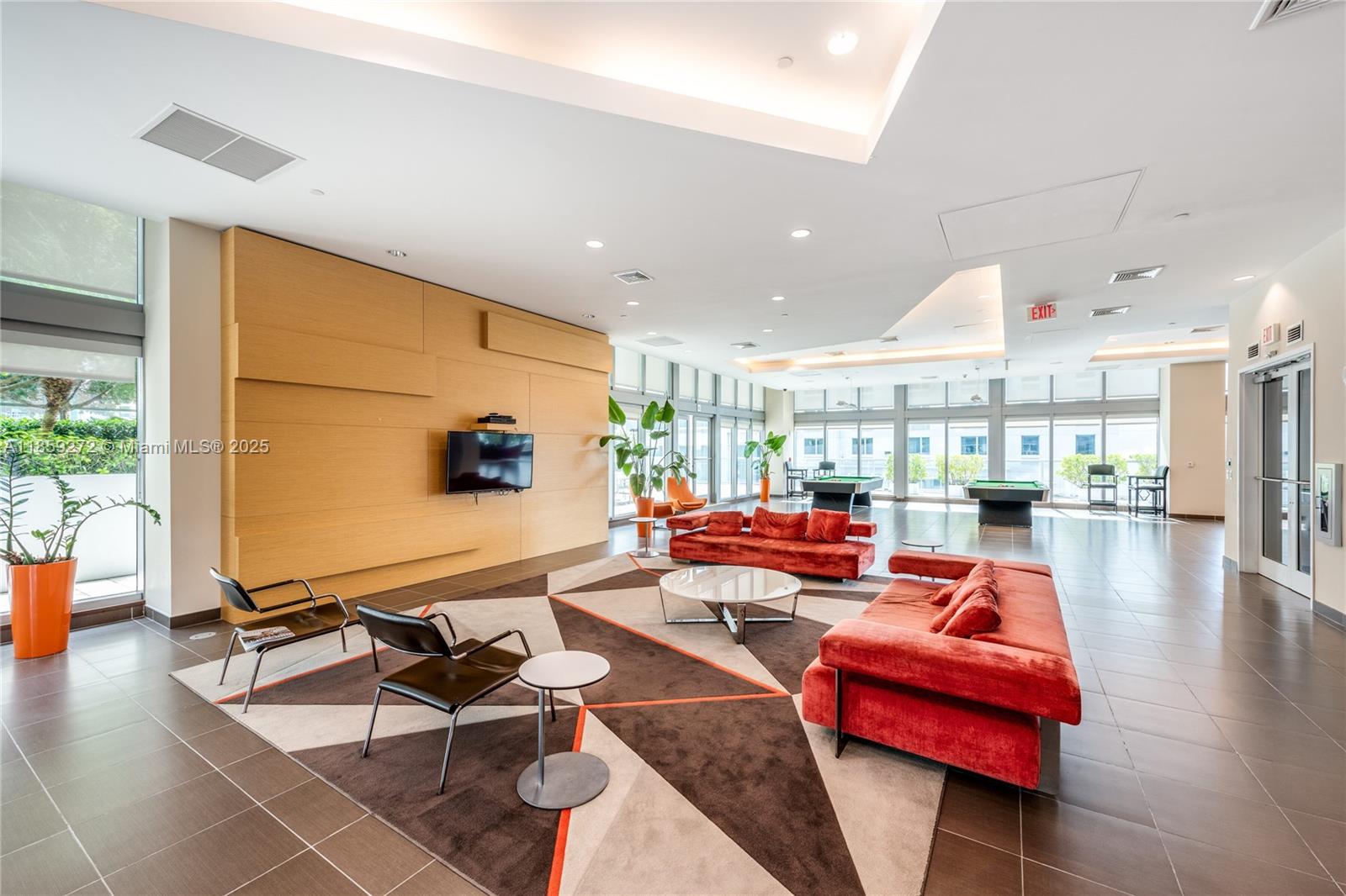 79 SW 12th St Unit: 1107-S