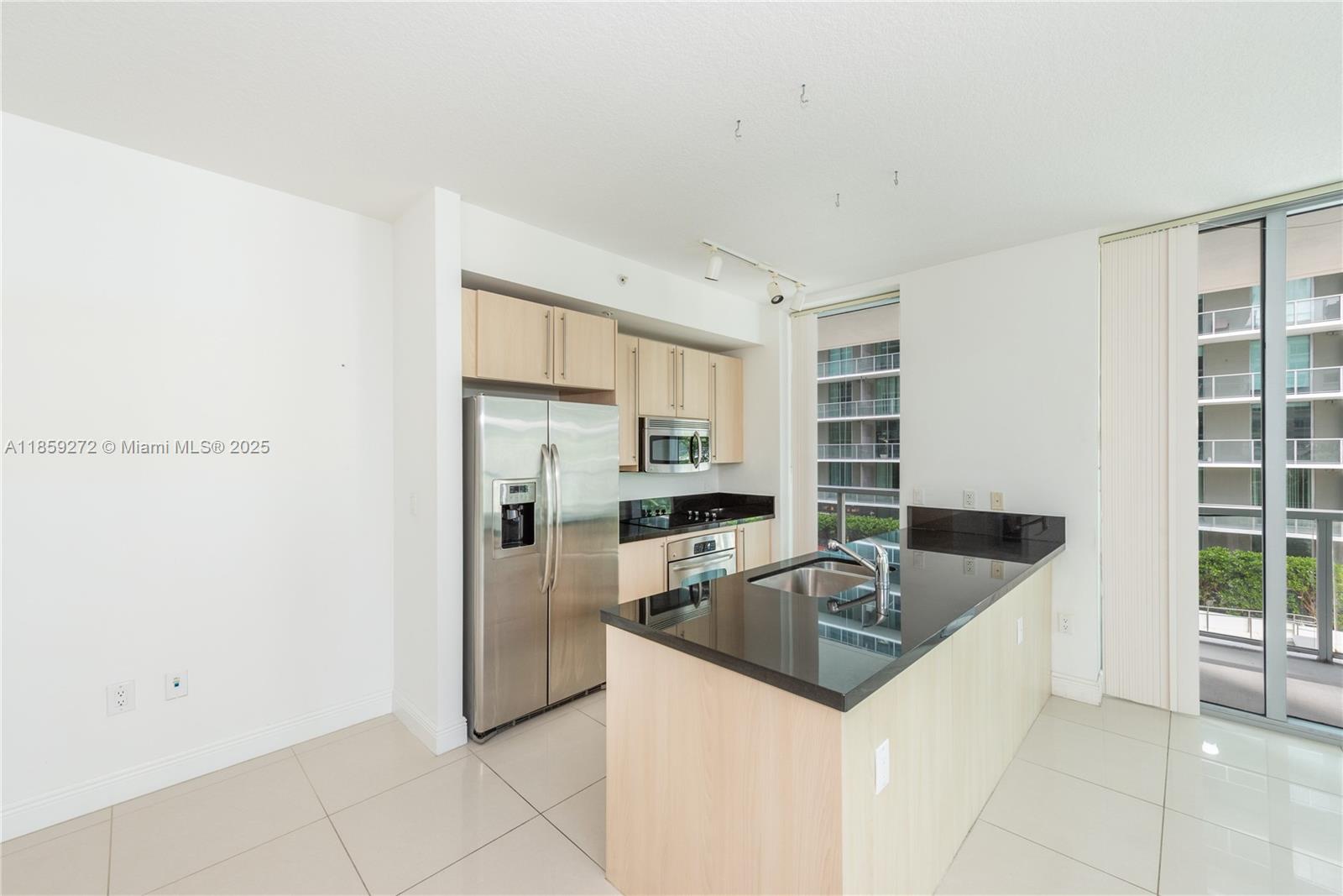 79 SW 12th St Unit: 1107-S