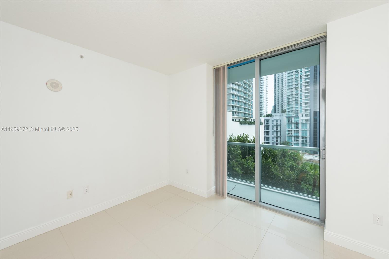 79 SW 12th St Unit: 1107-S