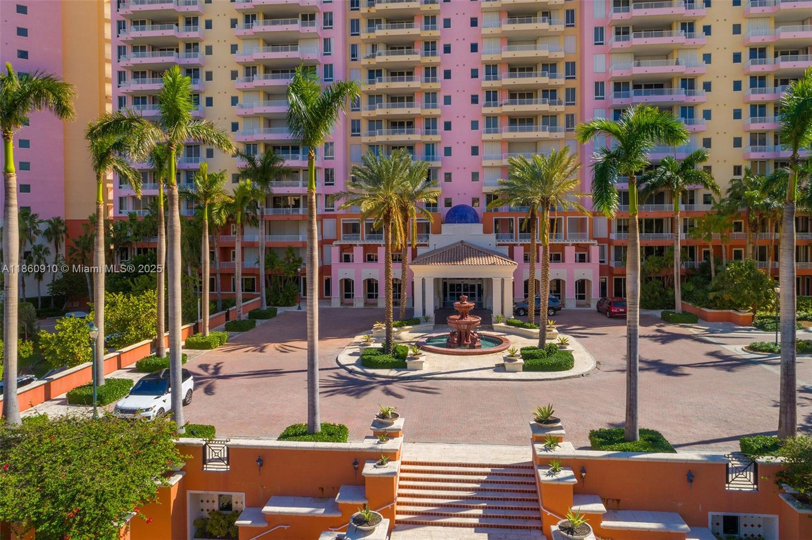 785 Crandon Blvd # 303