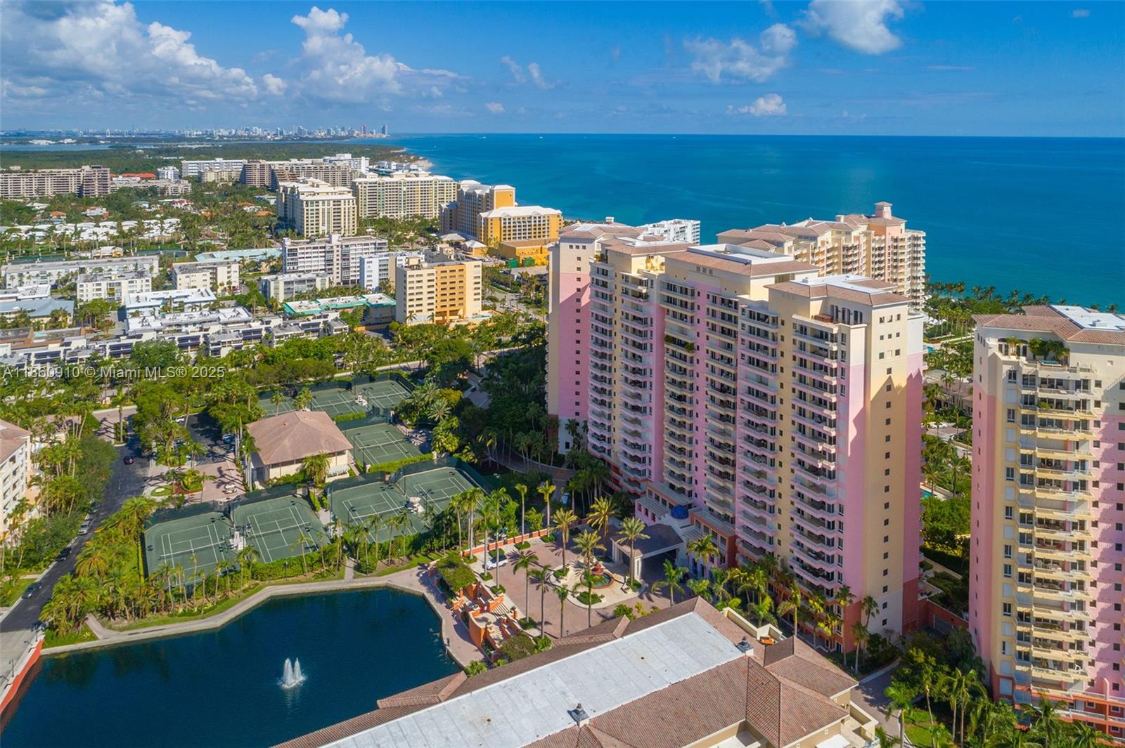 785 Crandon Blvd # 303