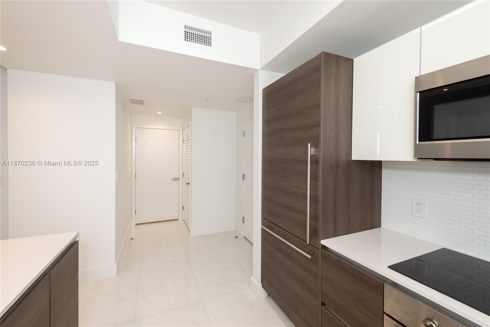 301 Altara Ave # 619