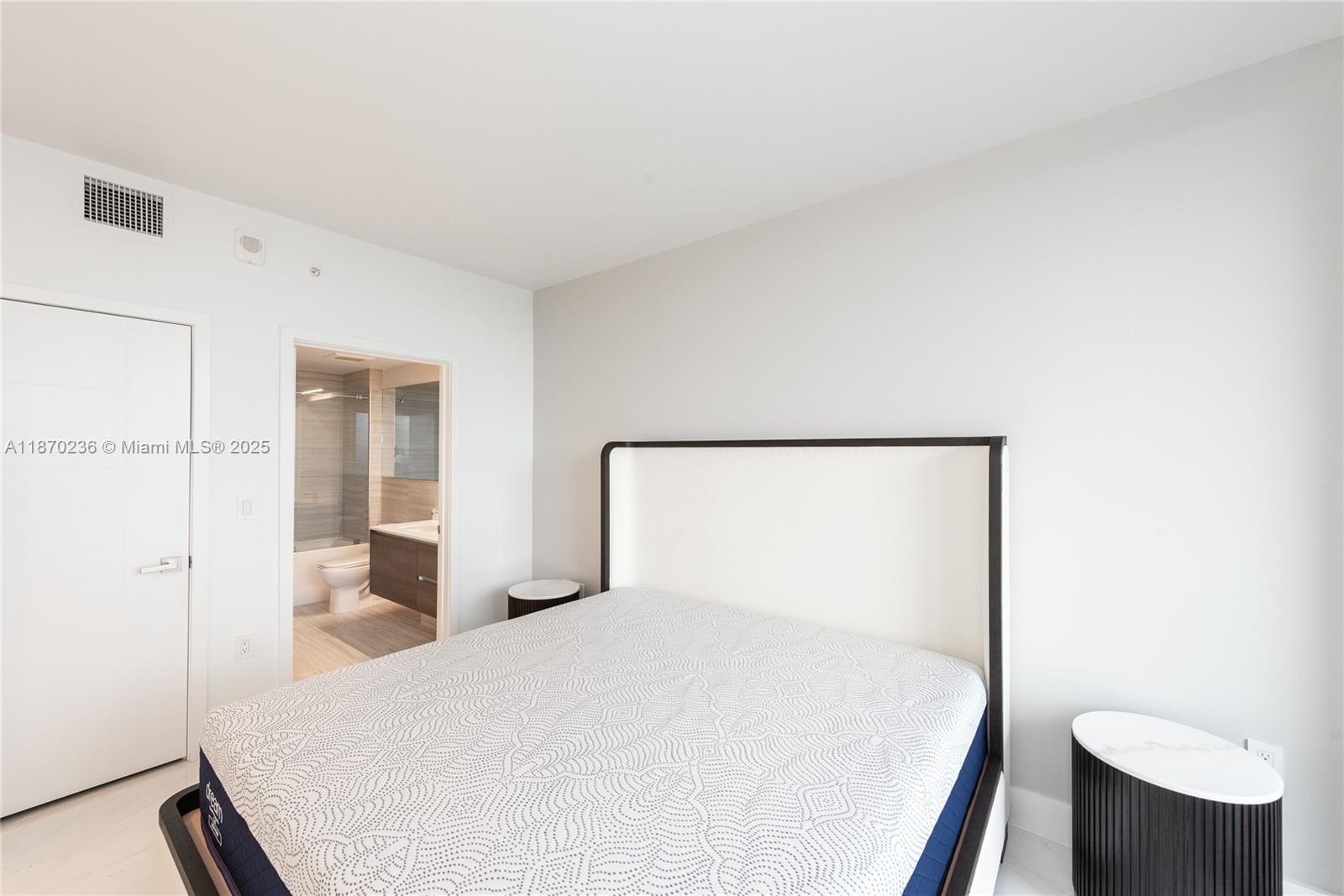 301 Altara Ave # 619