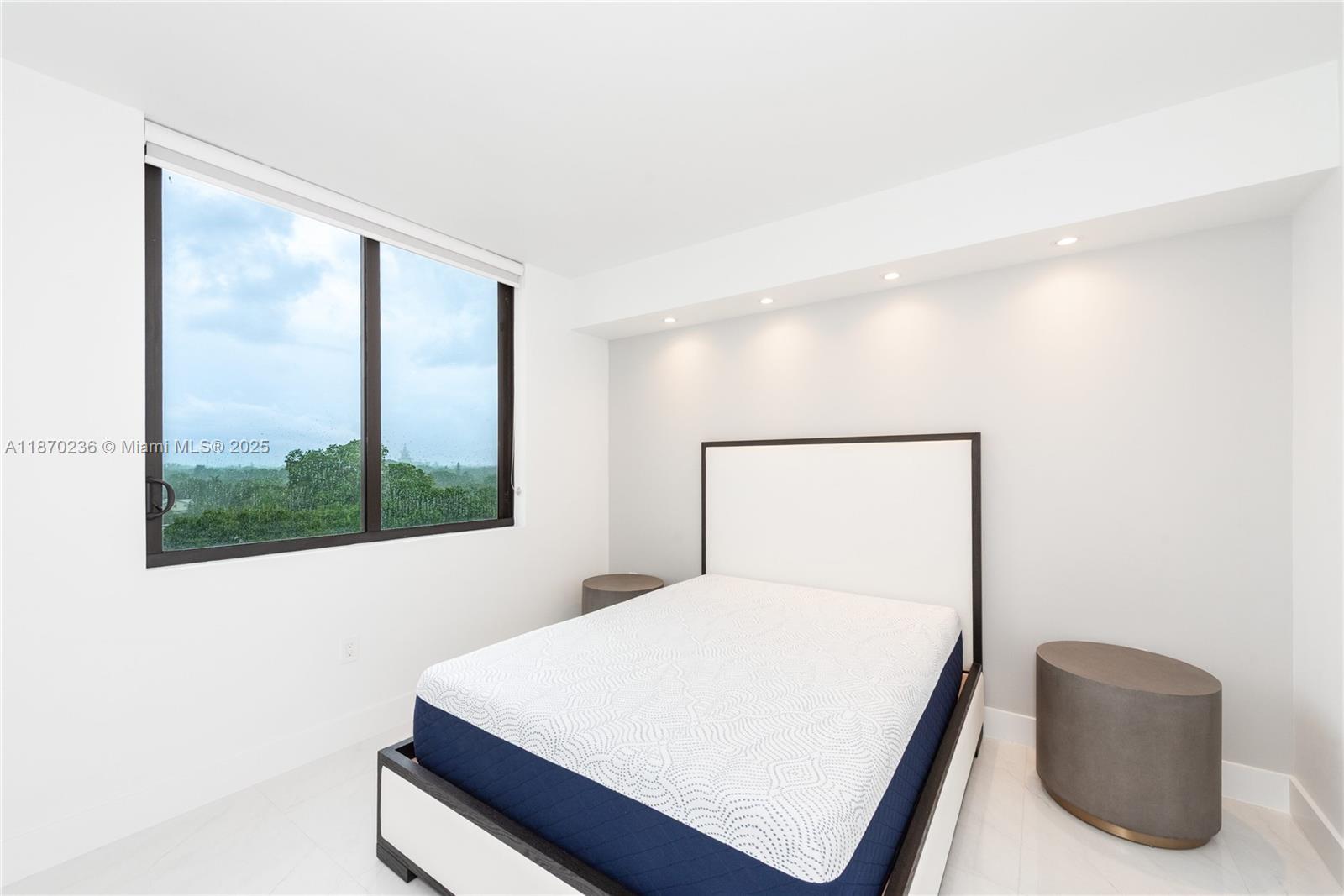 301 Altara Ave # 619