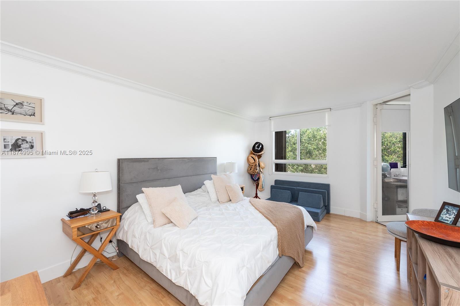 121 Crandon Blvd # 453