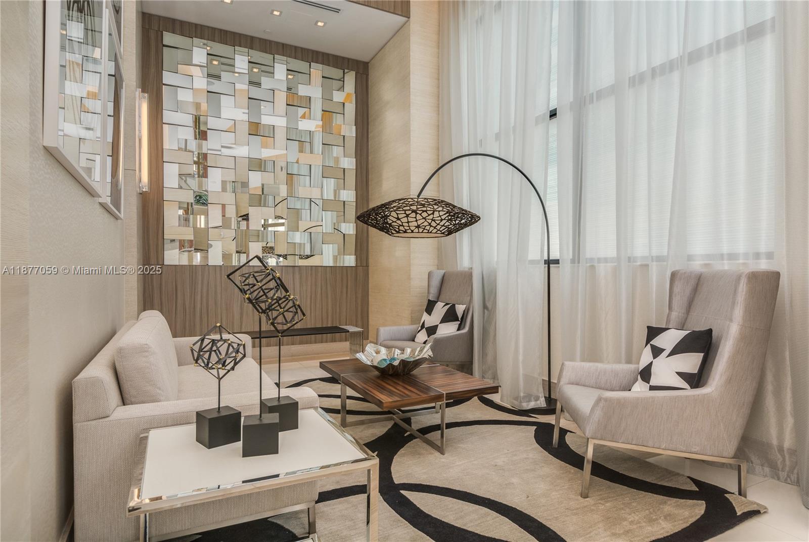 999 SW 1st Ave # 3114