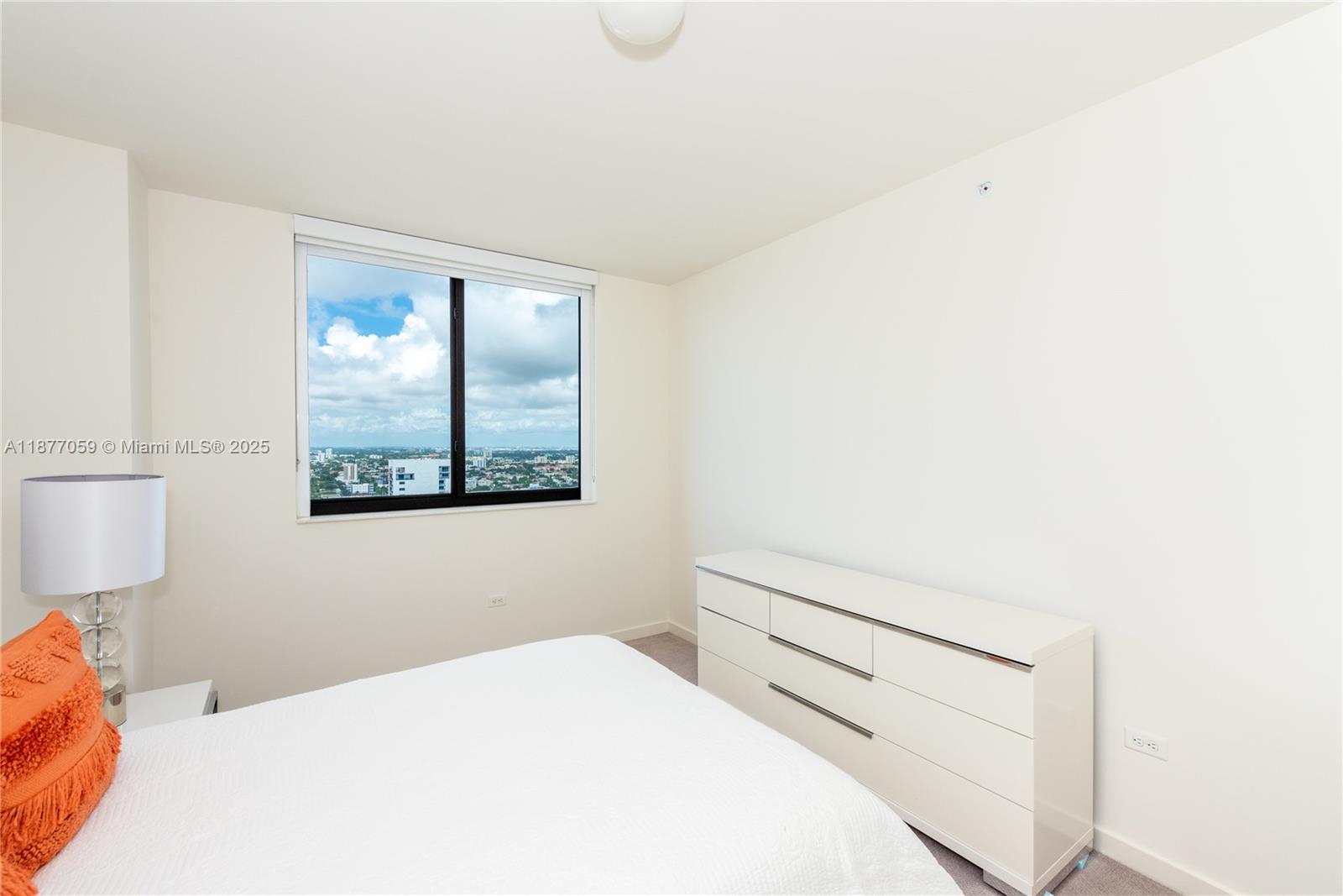 999 SW 1st Ave # 3114