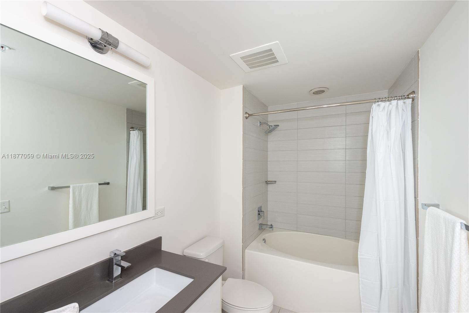 999 SW 1st Ave # 3114