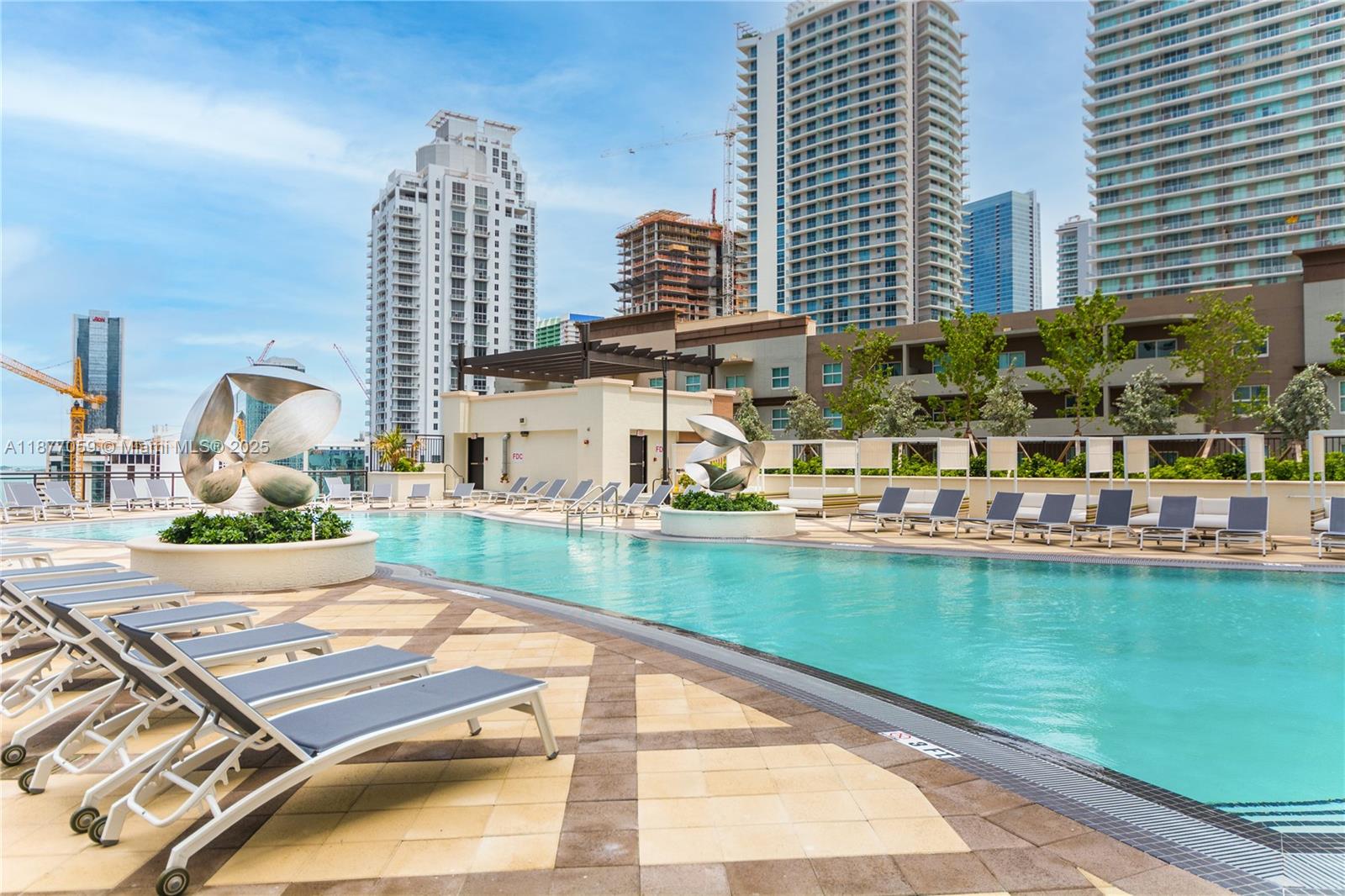 999 SW 1st Ave # 3114