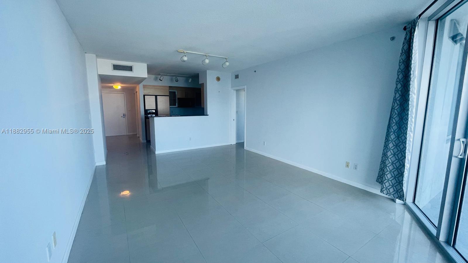 335 S Biscayne Blvd # 3803