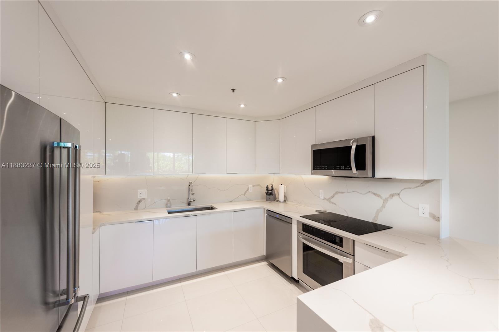 251 Crandon Blvd # 227