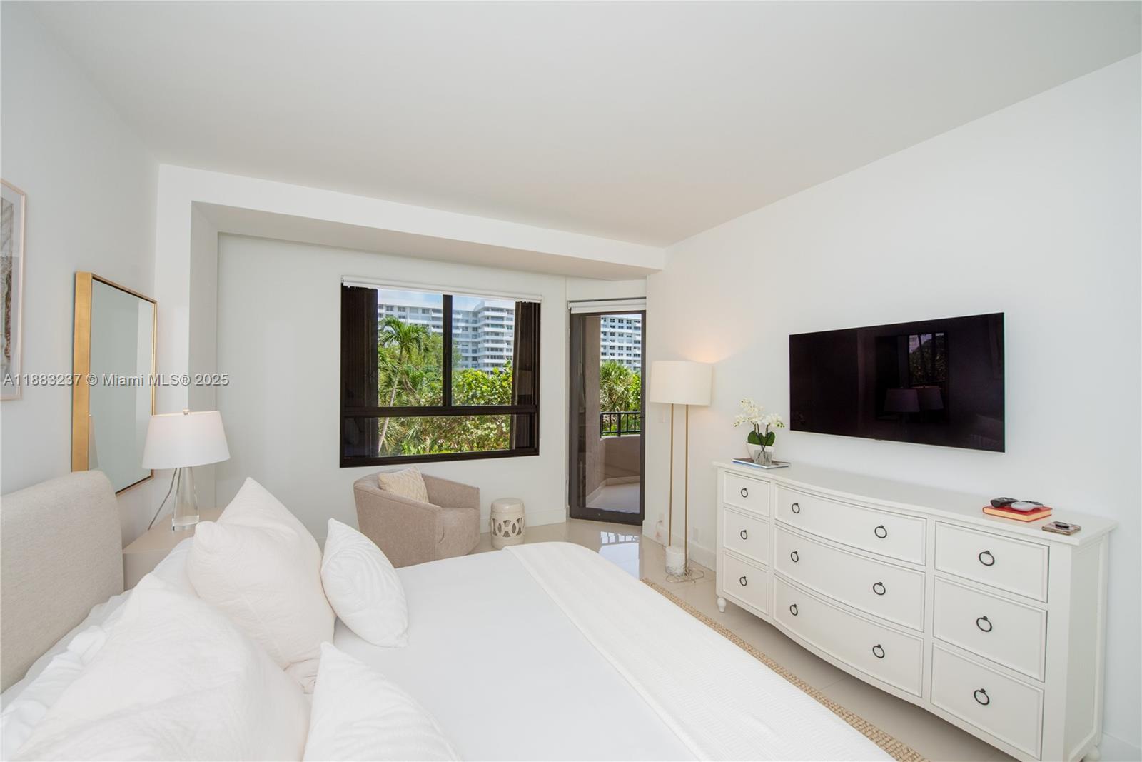 251 Crandon Blvd # 227