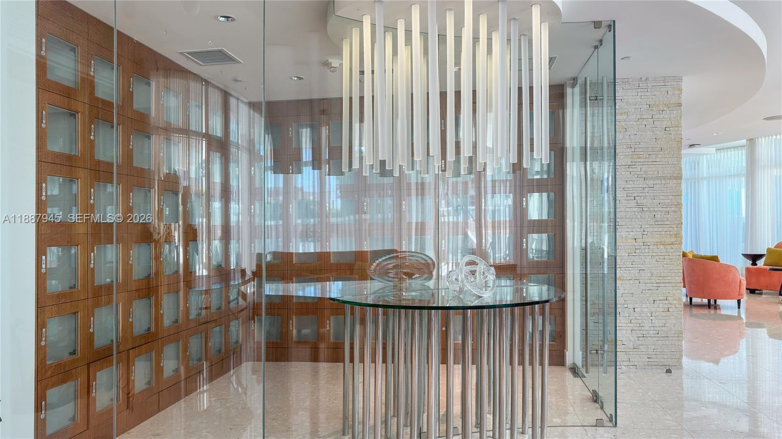 3801 Collins Ave # 1502