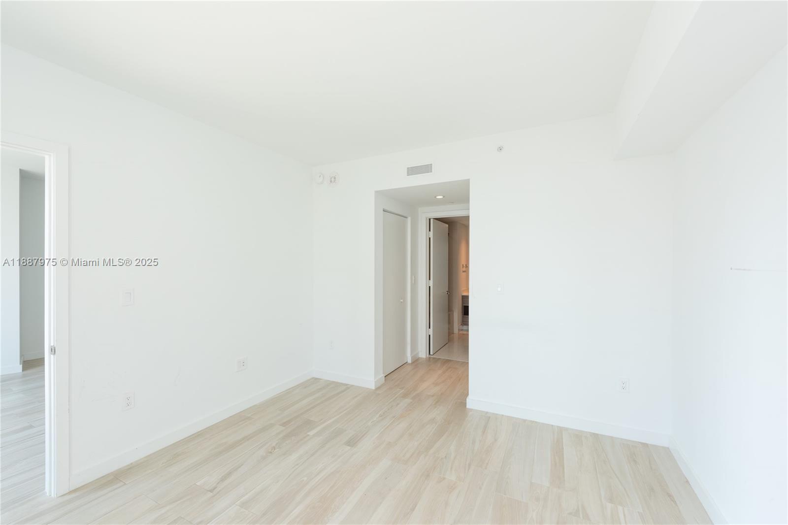 1300 S Miami Ave Unit: 1003