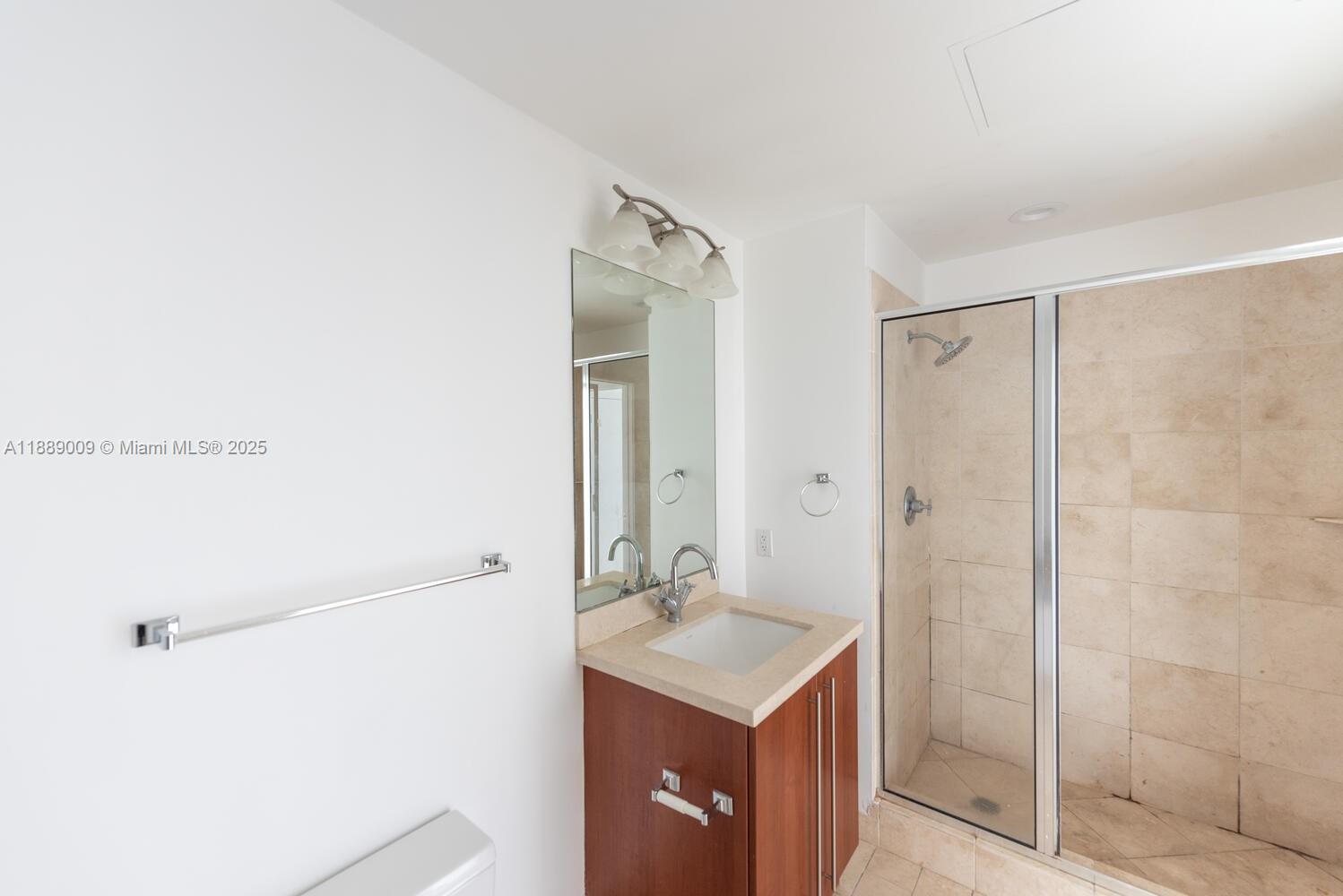 79 SW 12th St Unit: 2605-S