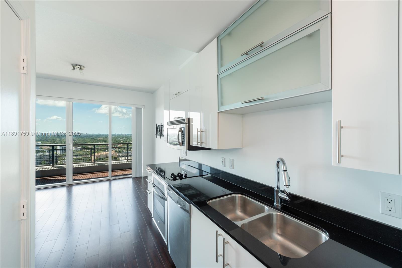 60 SW 13th St # 2017