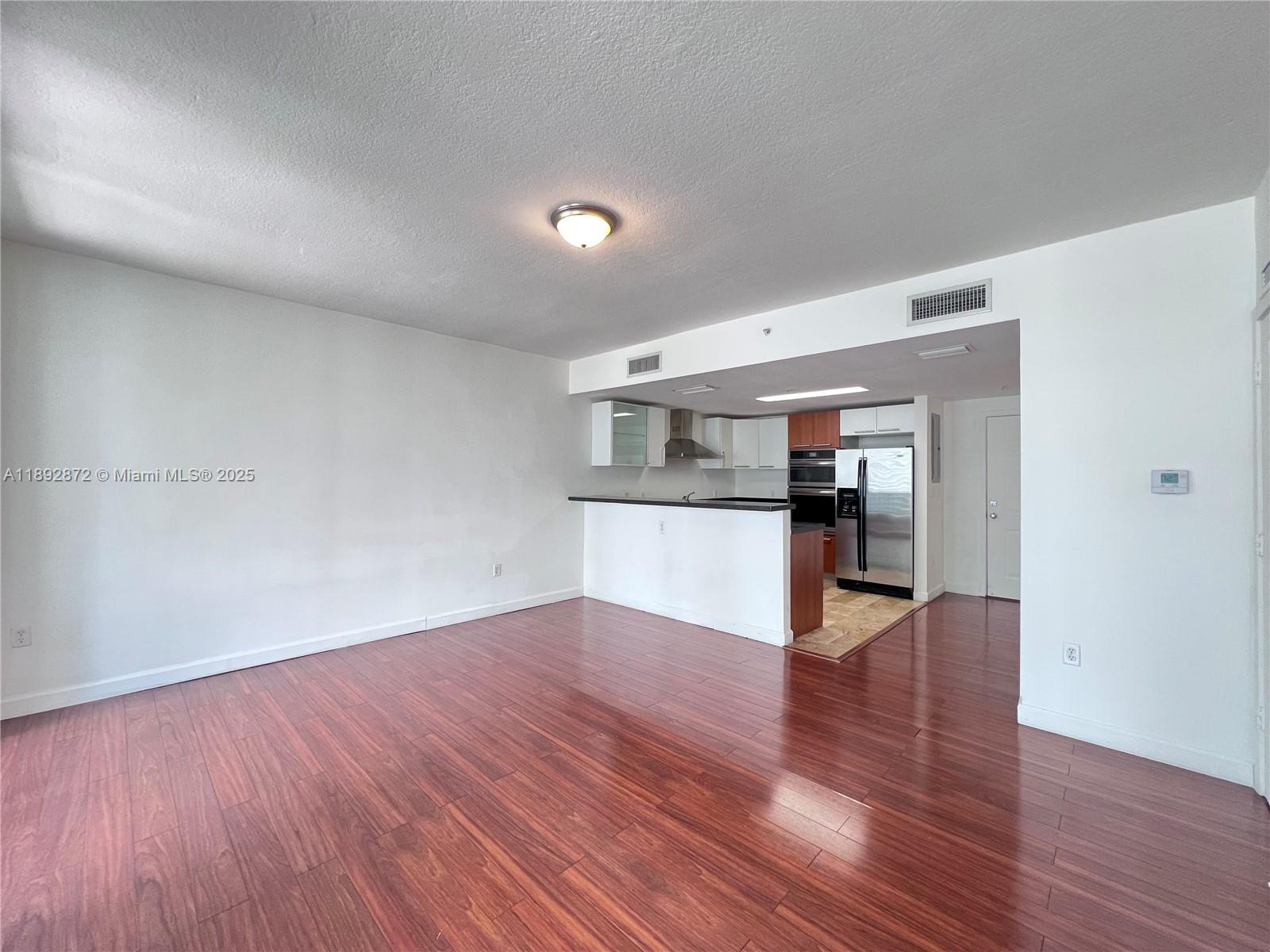 170 SE 14th St # 2107