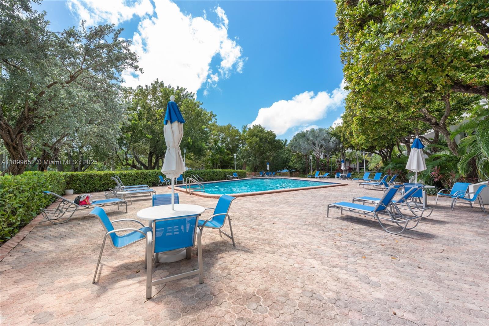 155 Ocean Lane Dr # 404