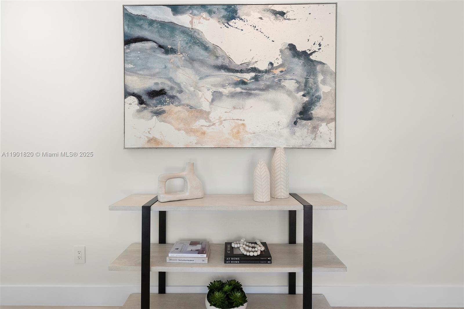 10945 SW 75th Ct, Pinecrest