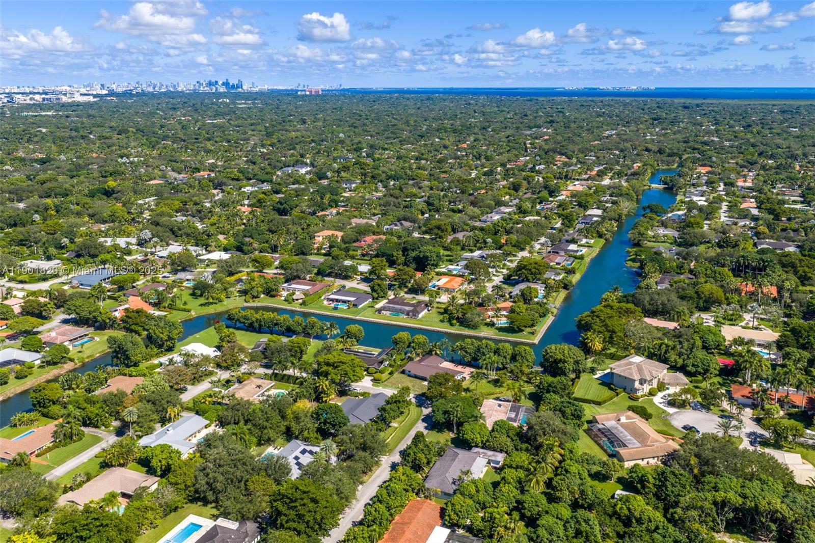 10945 SW 75th Ct, Pinecrest