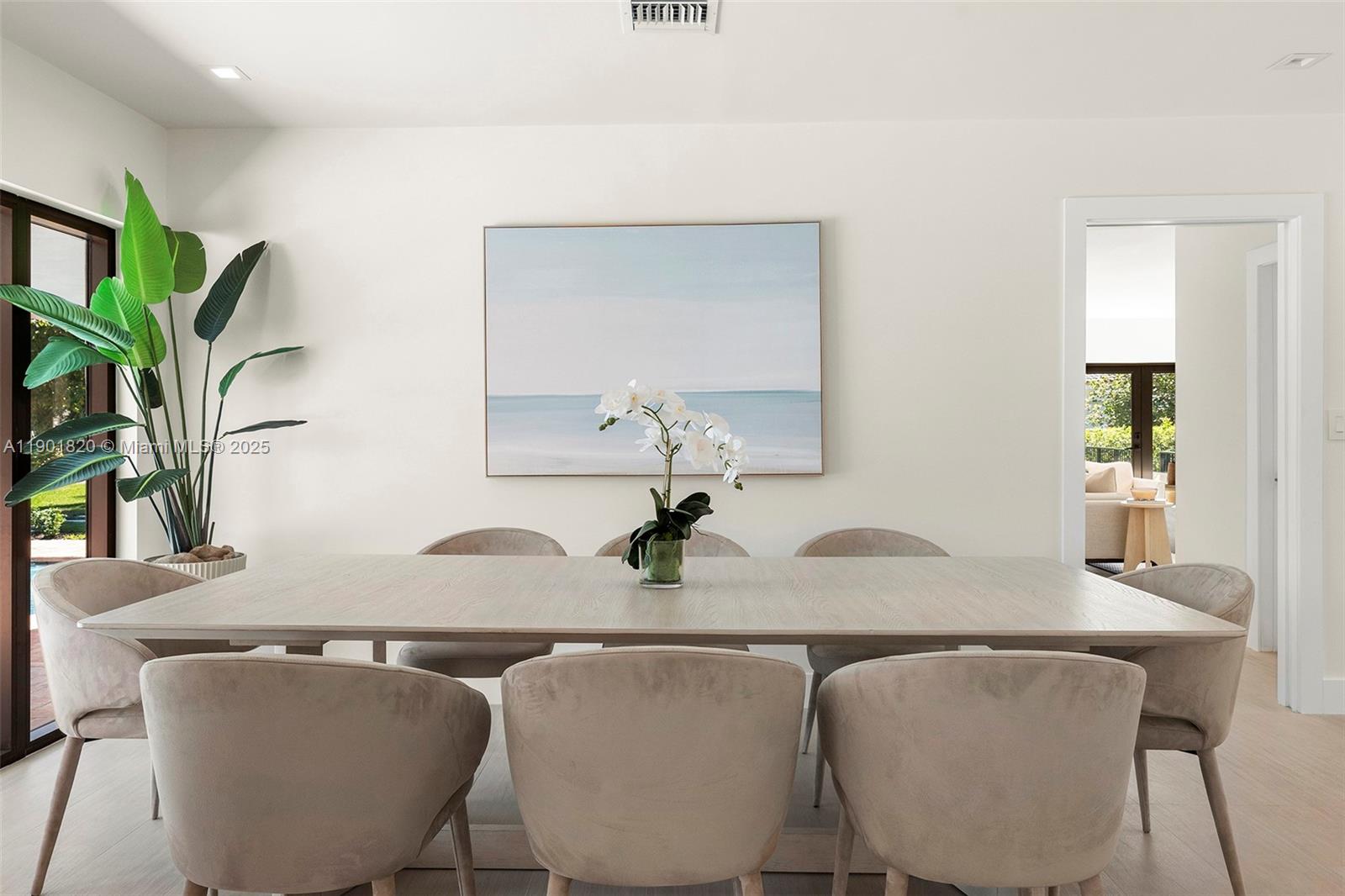 10945 SW 75th Ct, Pinecrest