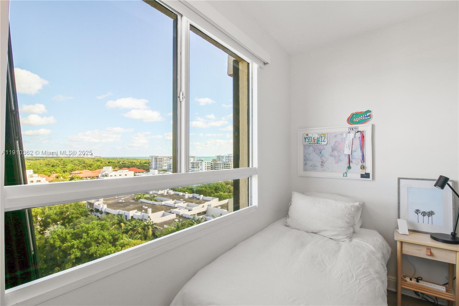 151 Crandon Blvd # 1136