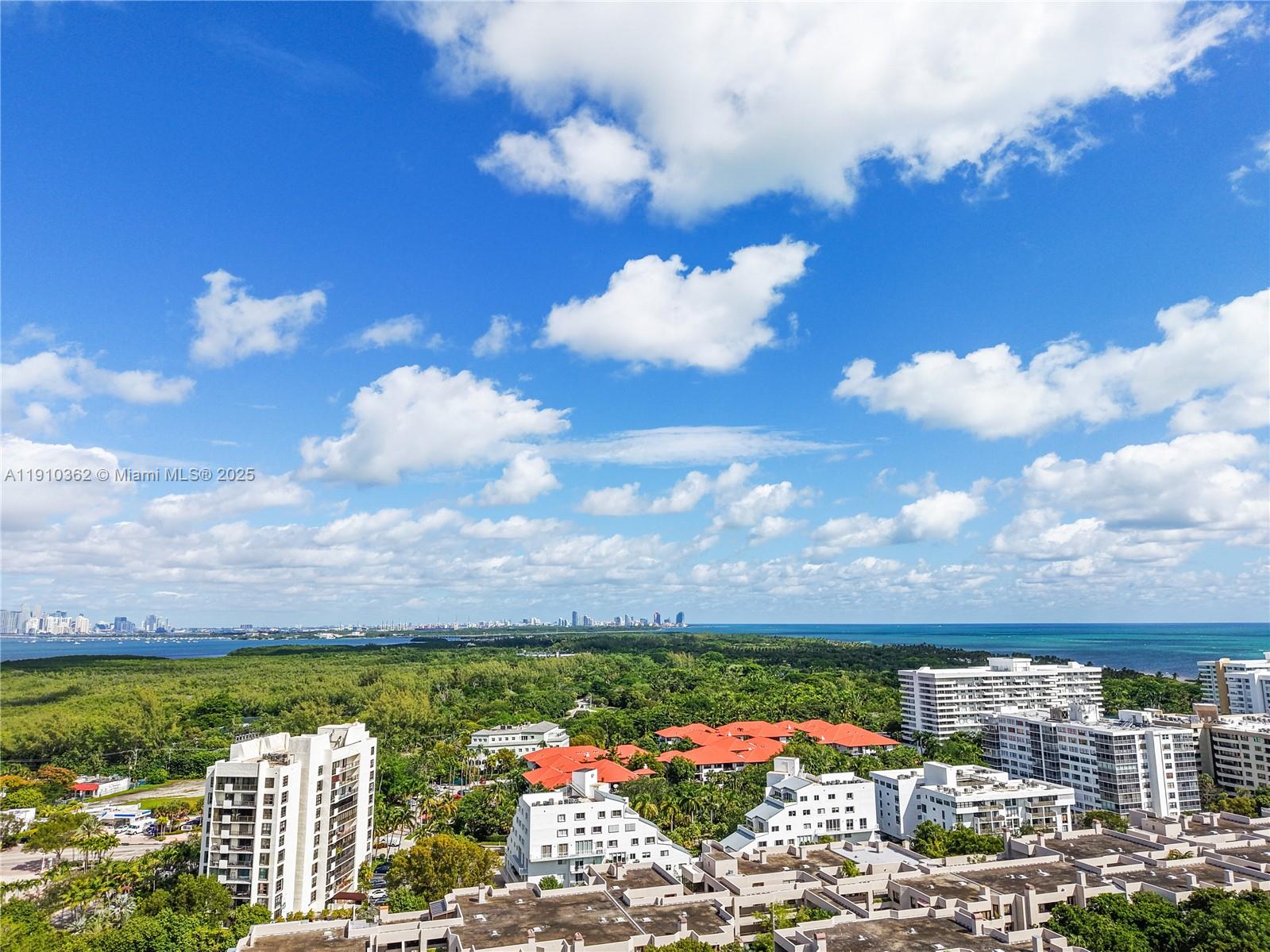 151 Crandon Blvd # 1136