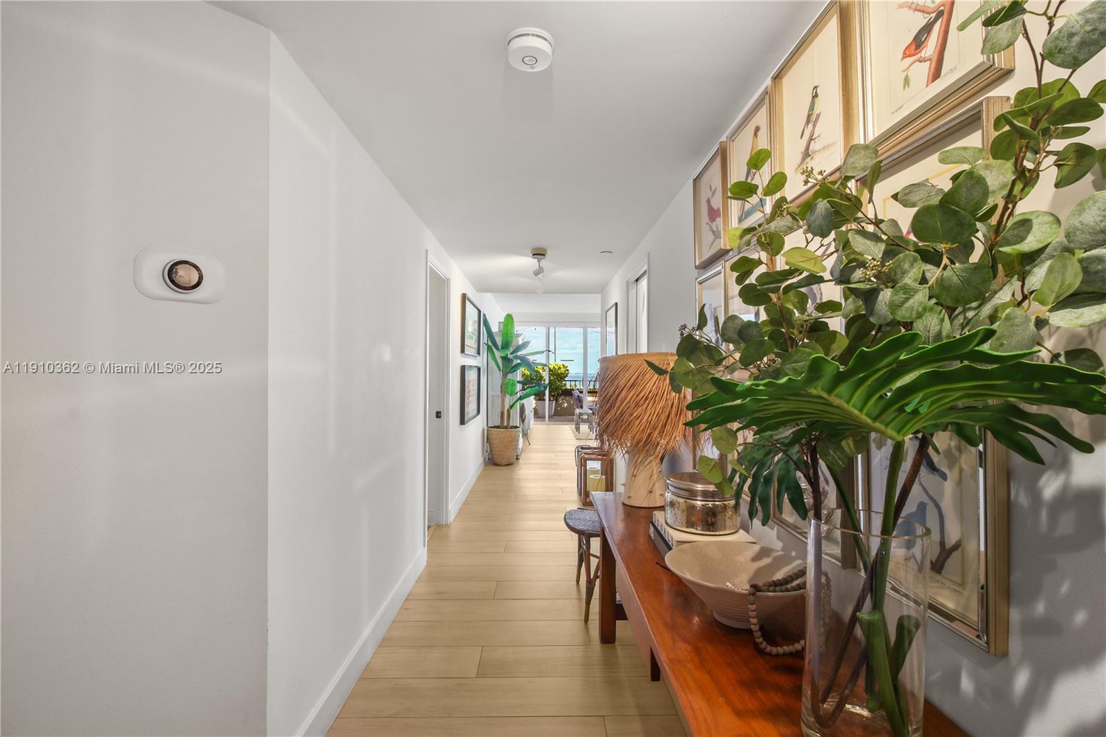 151 Crandon Blvd # 1136