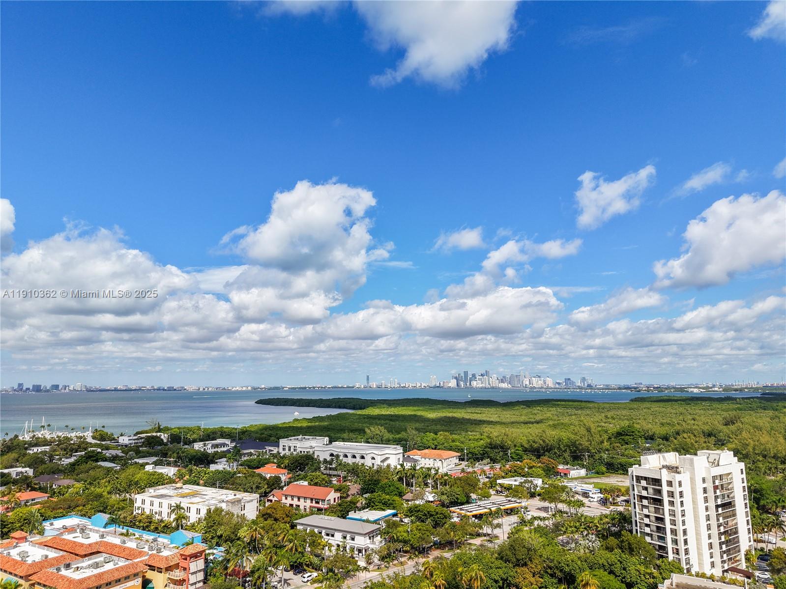 151 Crandon Blvd # 1136