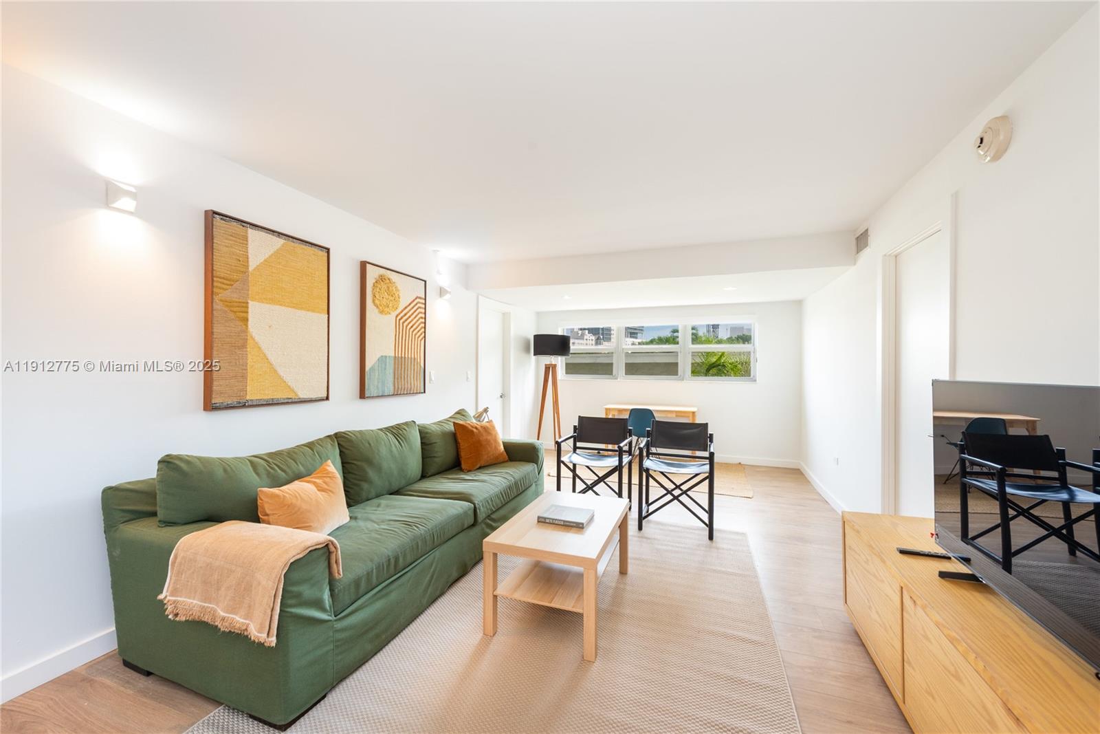 1881 Washington Ave # 3D