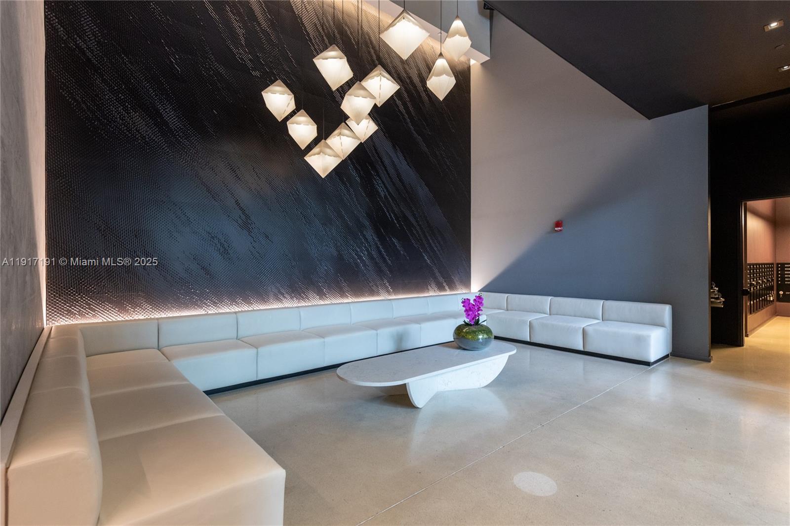 151 SE 1st St # 1709